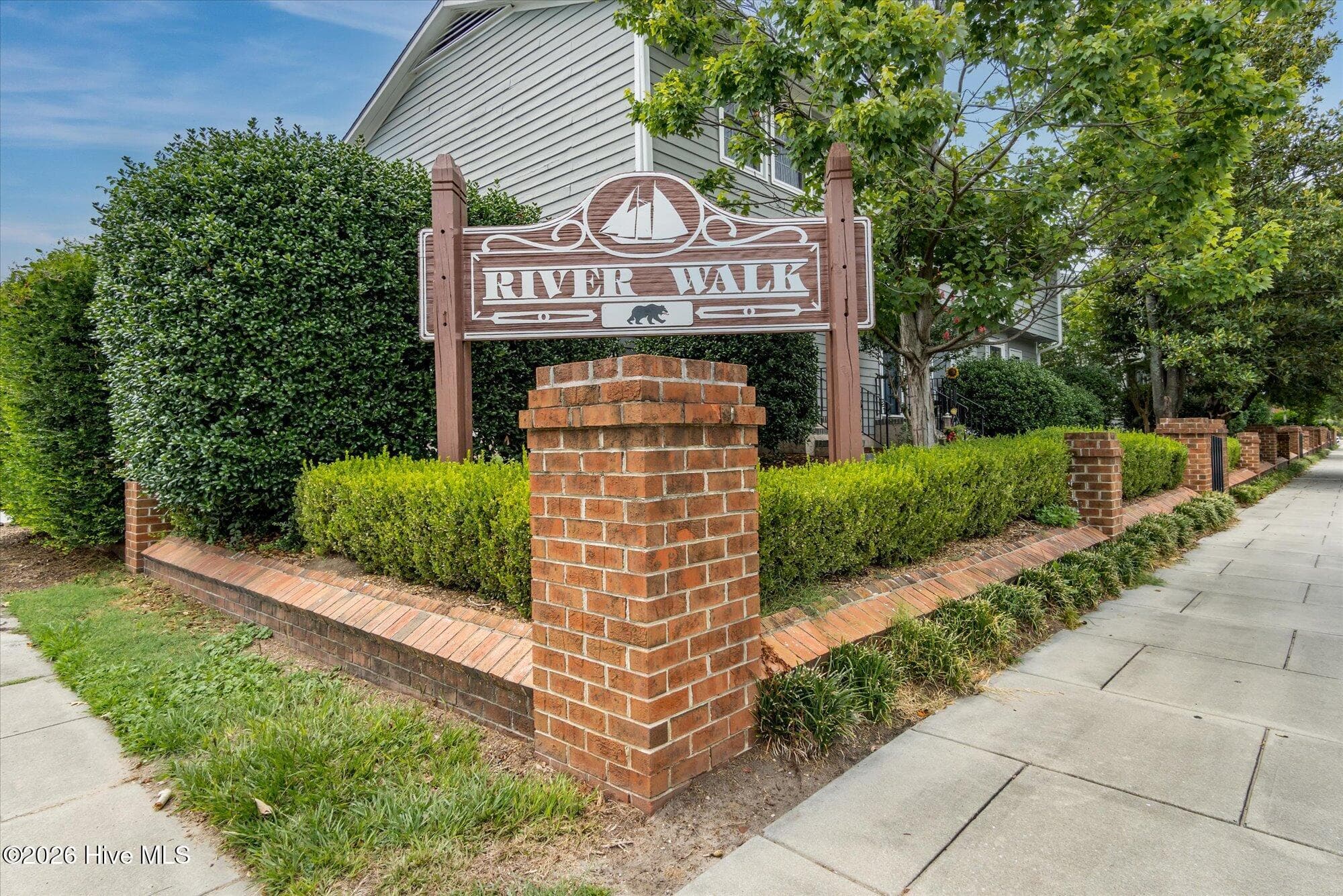 River Walk - 328 River Walk, New Bern, NC 28560