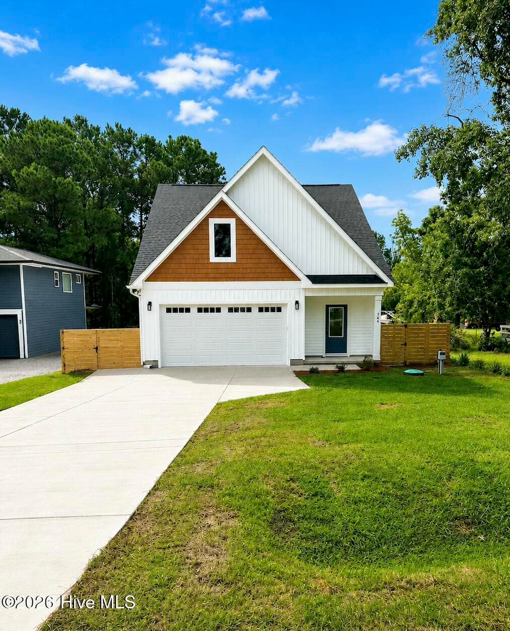 Single Family Residence at 164 Bahama Drive, Hampstead, NC 28443, photo 6 of 103