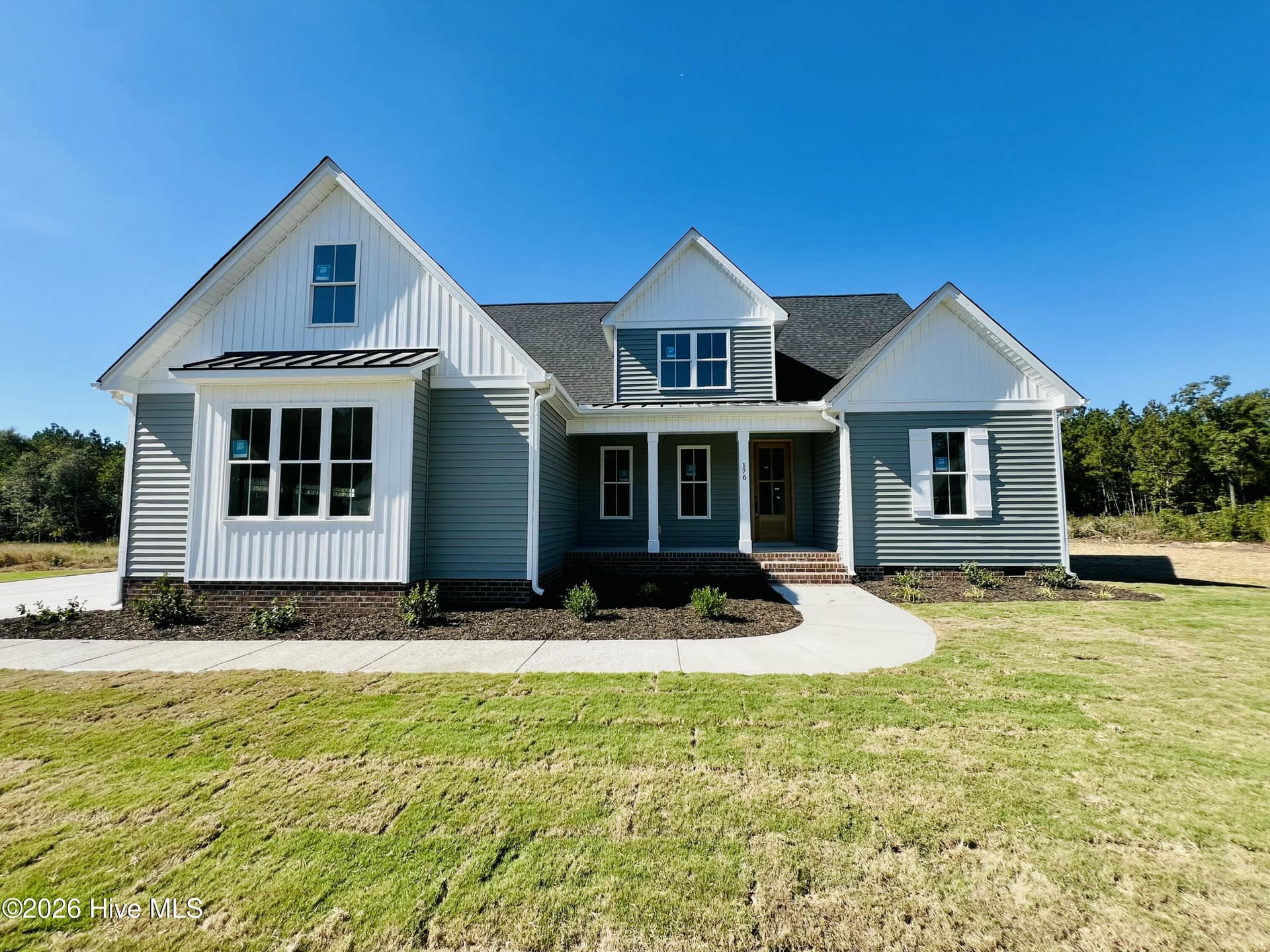 Single Family Residence at 176 Hillstead Way, Smithfield, NC 27577, photo 7 of 219