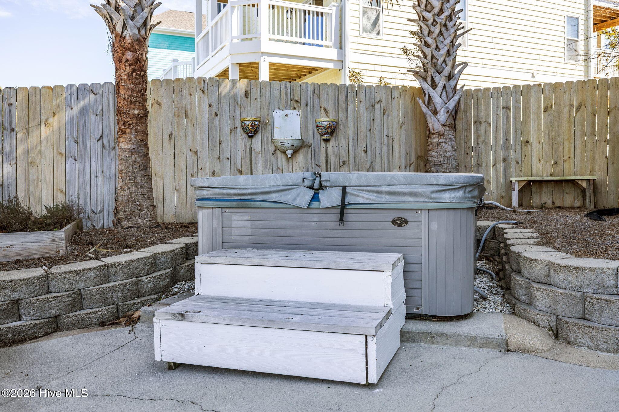 Hot Tub - 4204 Emerald Drive, Emerald Isle, NC 28594