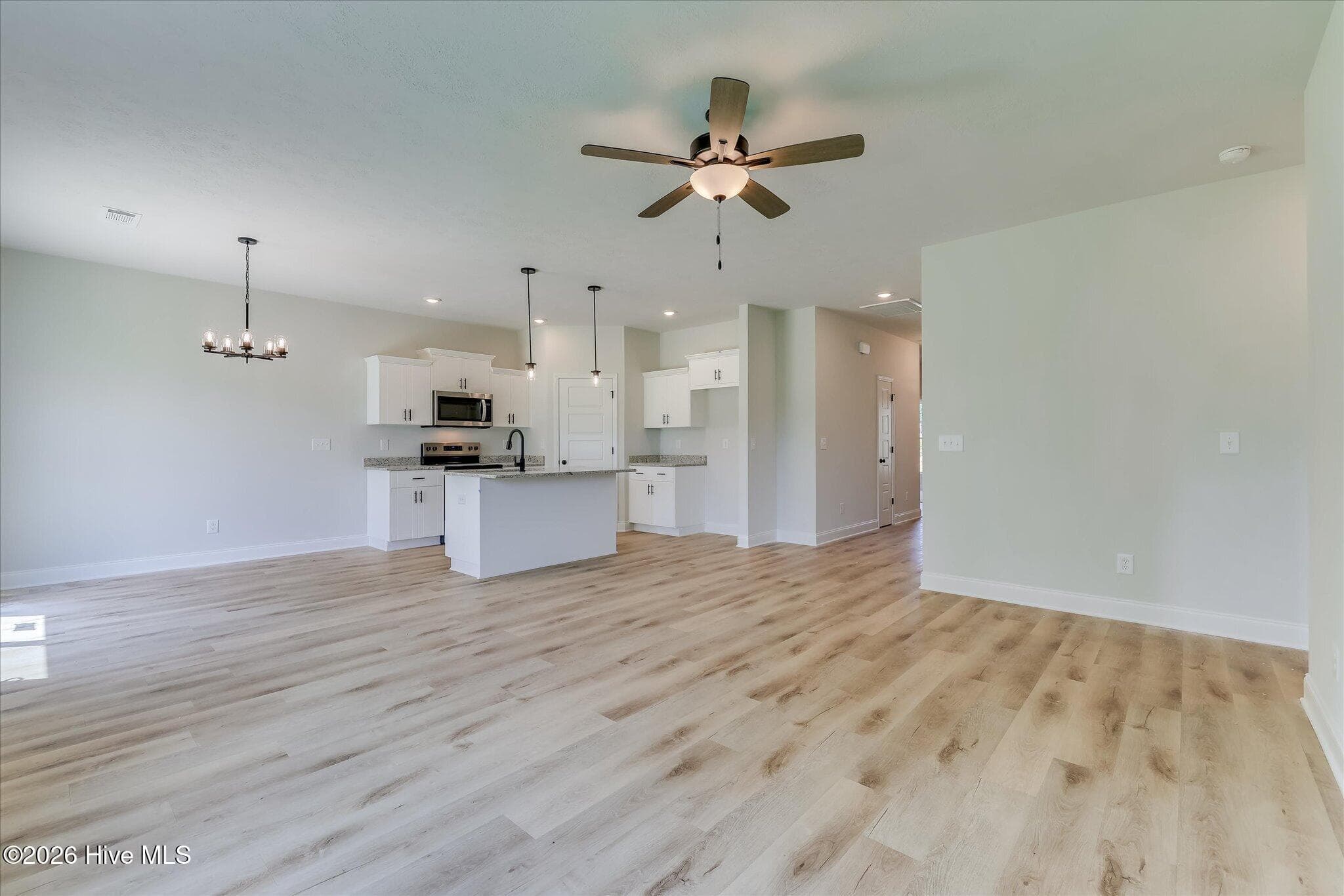 Single Family Residence at 427 Mill Stone Lane, North Augusta, SC 29860, photo 23 of 68