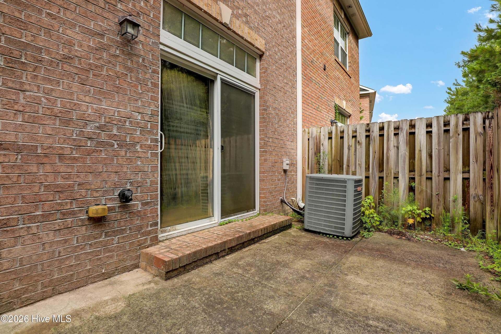 Townhouse at 4816 Exton Park Loop, Castle Hayne, NC 28429, photo 25 of 34