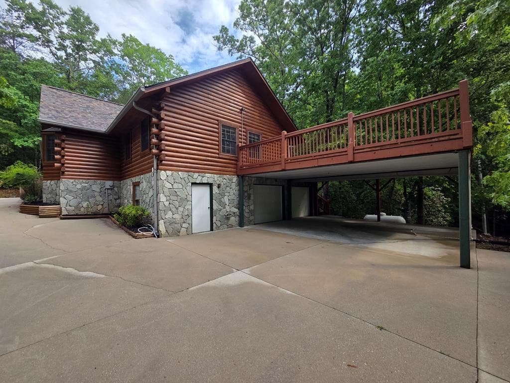 Single Family Residence at 118 Laurel Ridge Lane, Murphy, NC 28906, photo 28 of 32