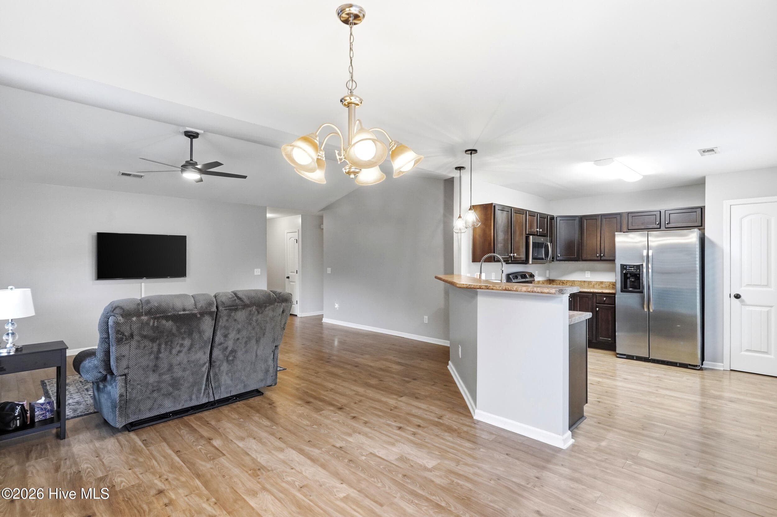 Single Family Residence at 7287 Copperfield Court, Wilmington, NC 28411, photo 13 of 46
