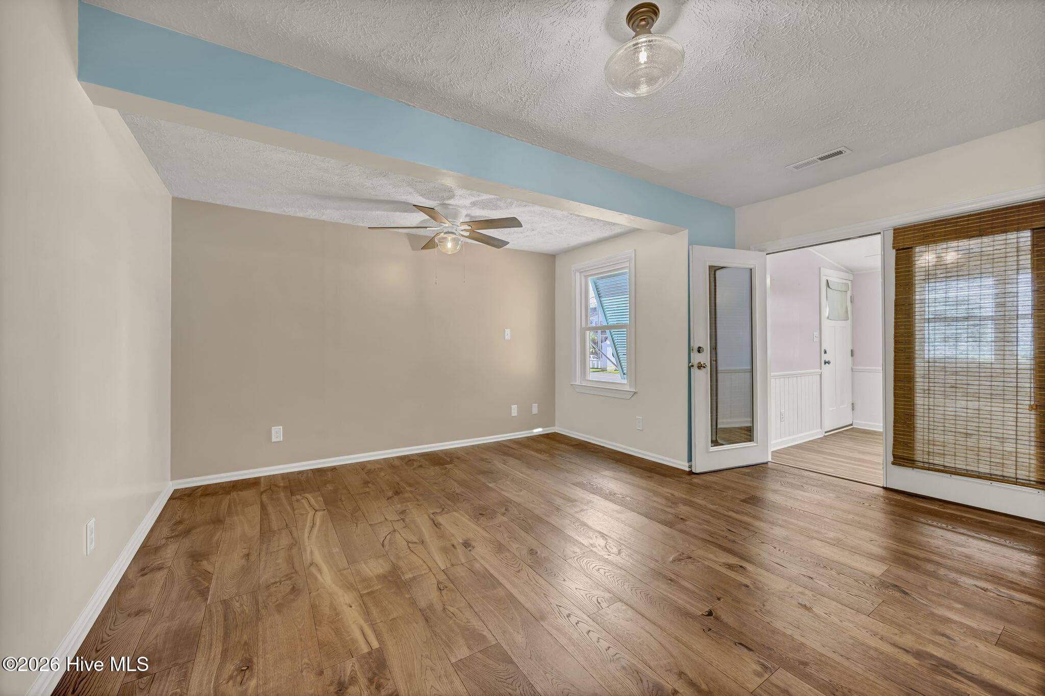Single Family Residence at 926 Fort Fisher Boulevard S, Kure Beach, NC 28449, photo 22 of 40