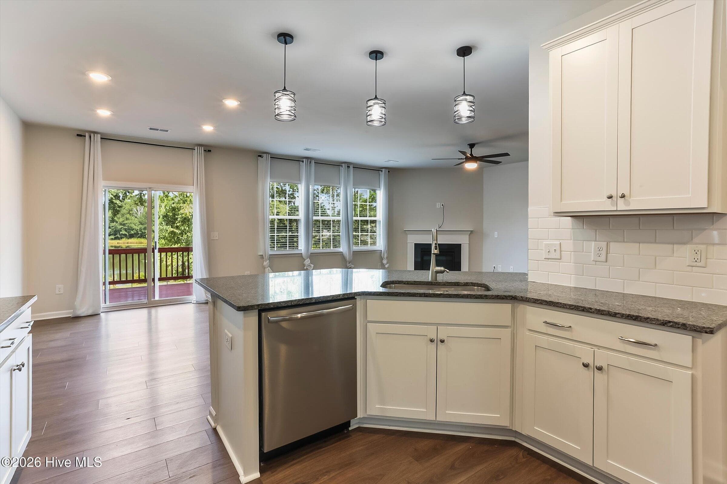 Single Family Residence at 152 Southern Lake Court, Camden, SC 29020, photo 18 of 66