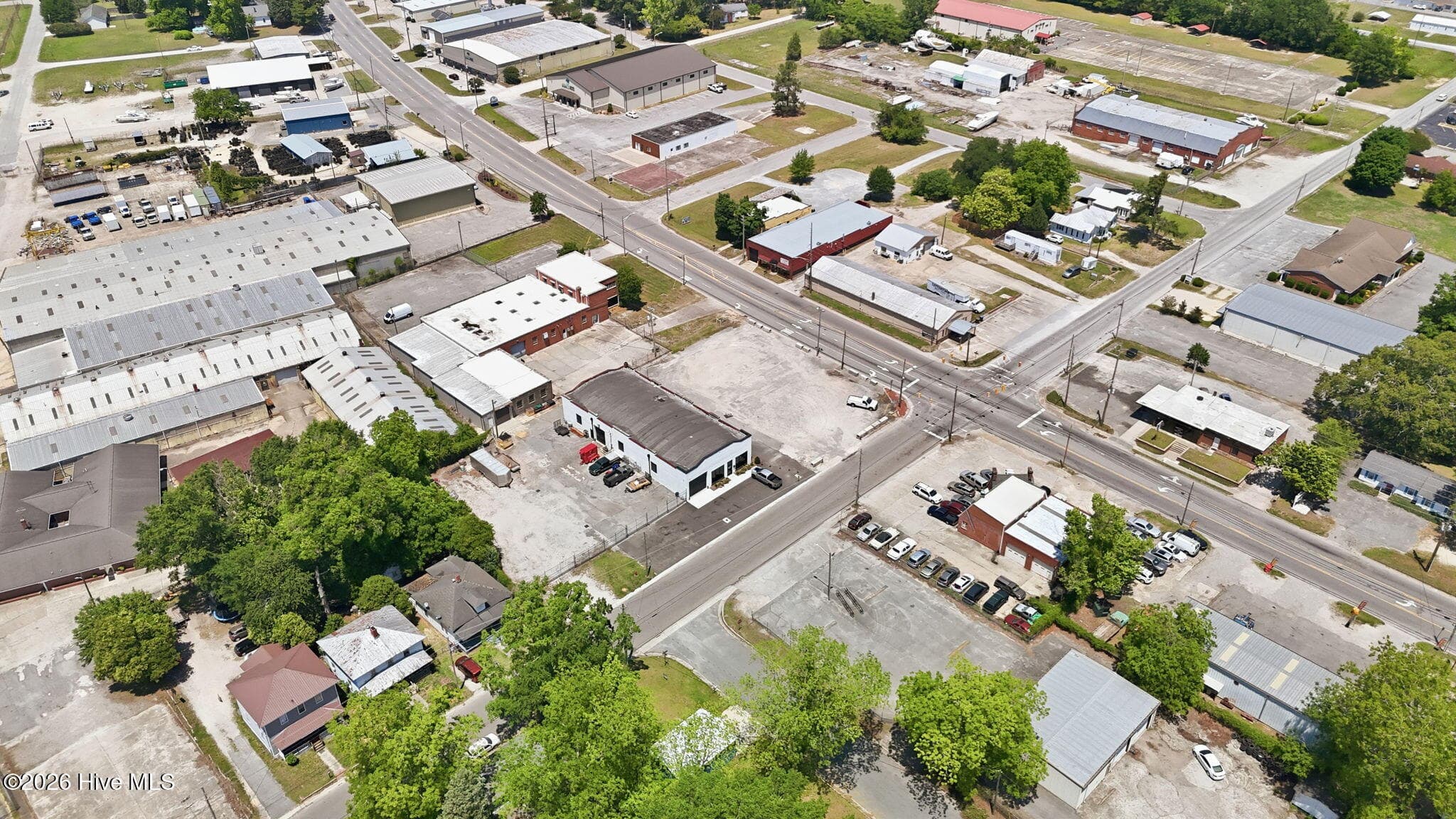 Commercial Sale at 424 Hackney Avenue, Washington, NC 27889, photo 14 of 47