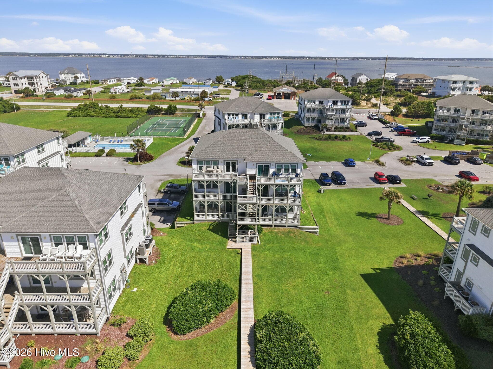 Condominium at 2913 Pointe West Drive B3, Emerald Isle, NC 28594, photo 27 of 39