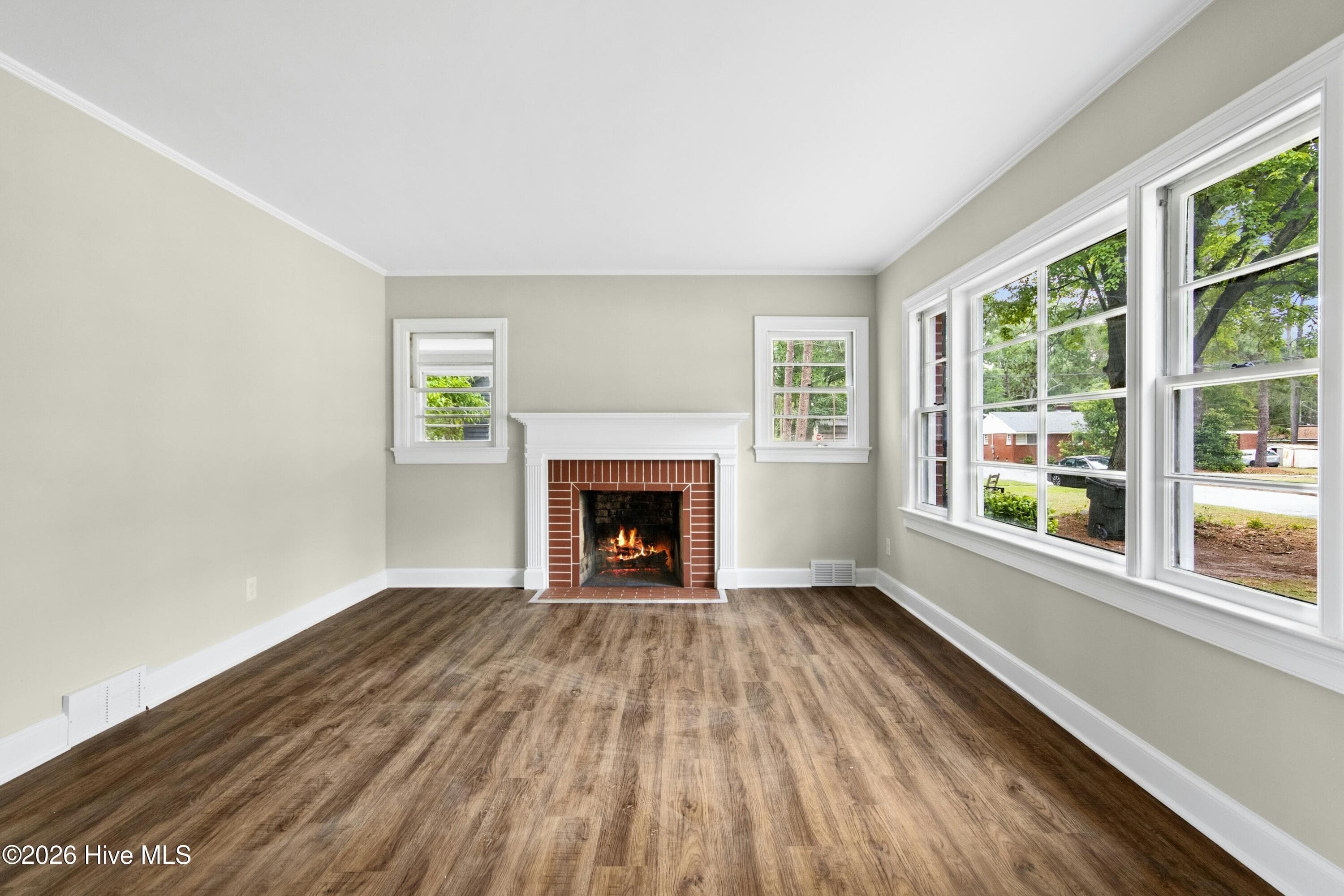 Single Family Residence at 205 Hill Street, Kinston, NC 28501, photo 5 of 27