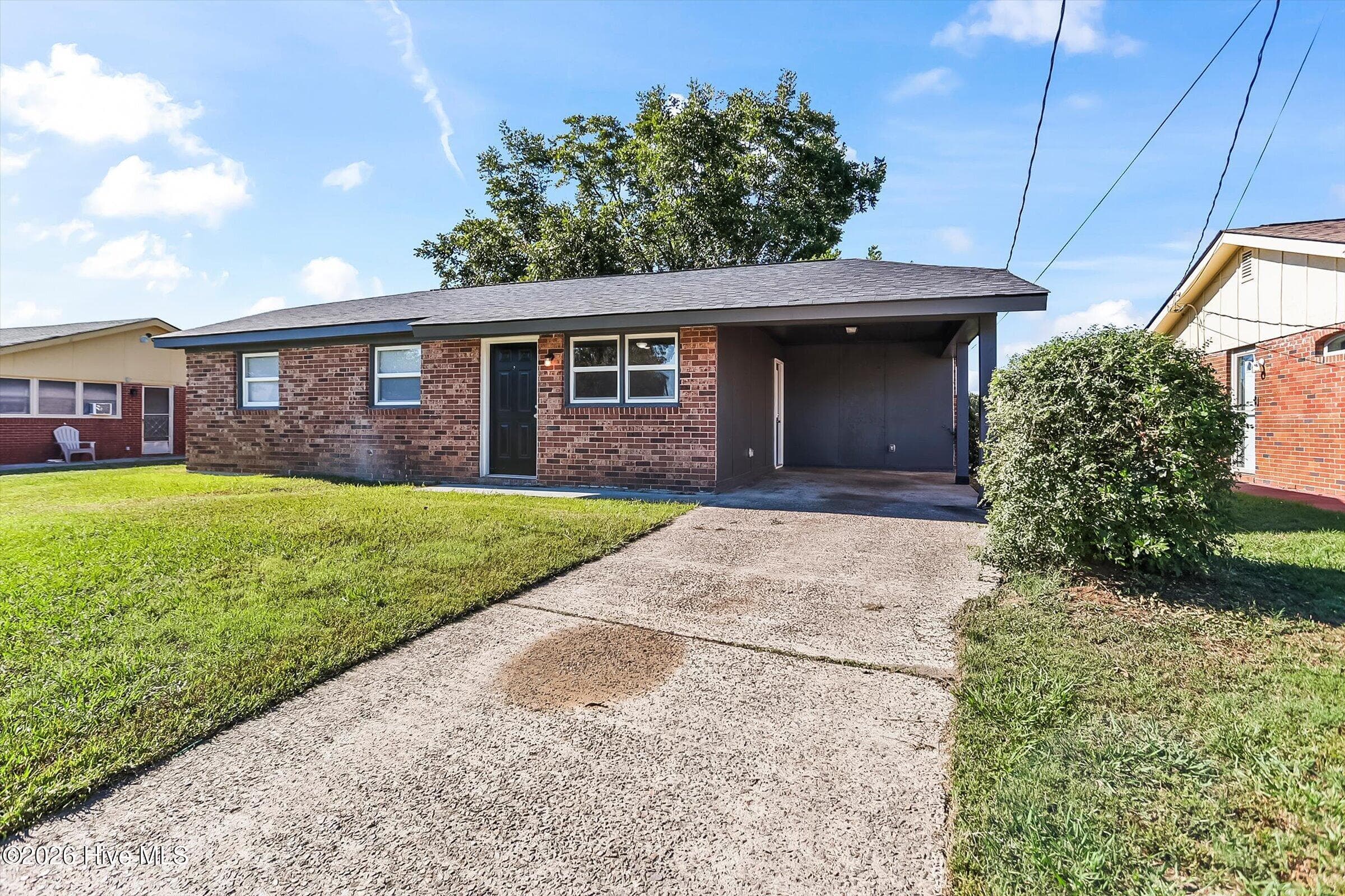 Single Family Residence at 315 E View Drive, Augusta, GA 30901, photo 3 of 23