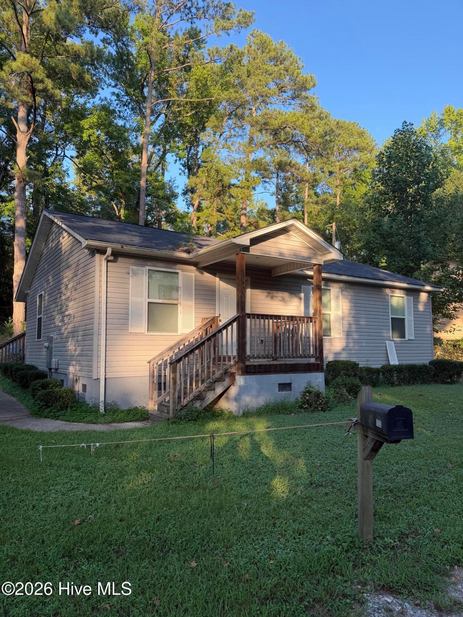 Single Family Residence at 103 Samuels Road, North Augusta, SC 29841, photo 2 of 18