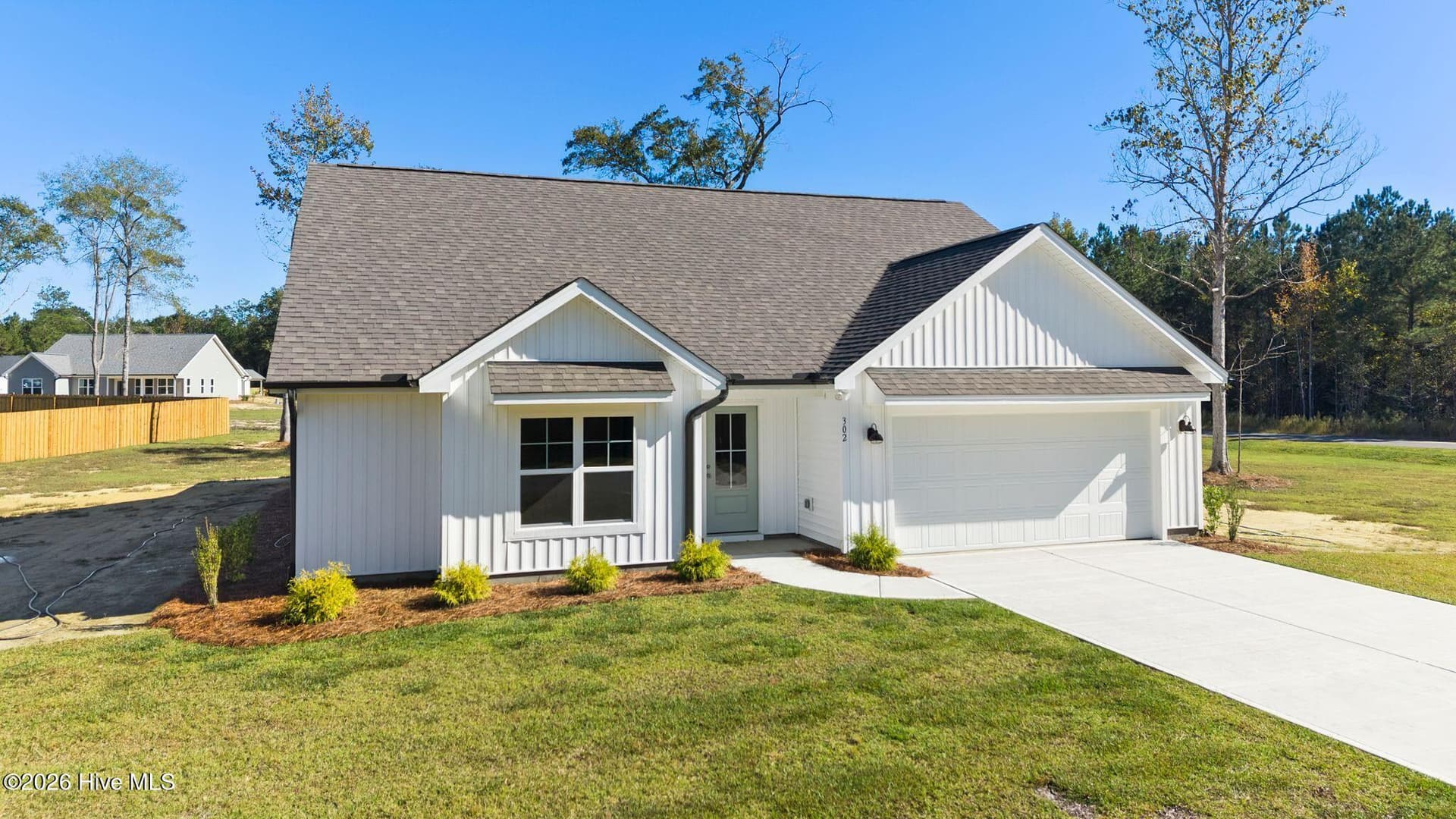 Single Family Residence at 302 Riva Ridge, Burgaw, NC 28425, photo 3 of 73