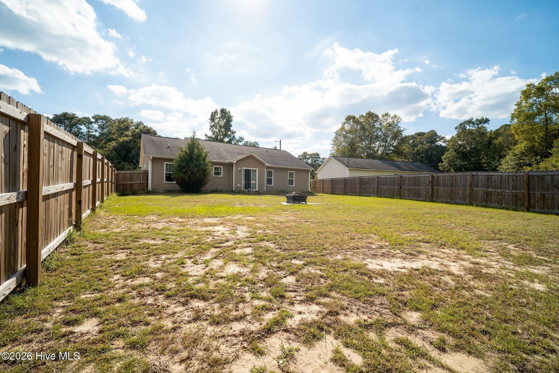 Single Family Residence at 105 Worvin Lane, Richlands, NC 28574, photo 30 of 41