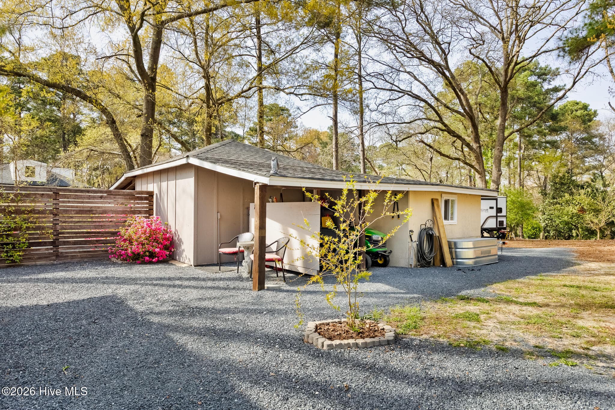 Single Family Residence at 901 E Main Street, Aberdeen, NC 28315, photo 14 of 44
