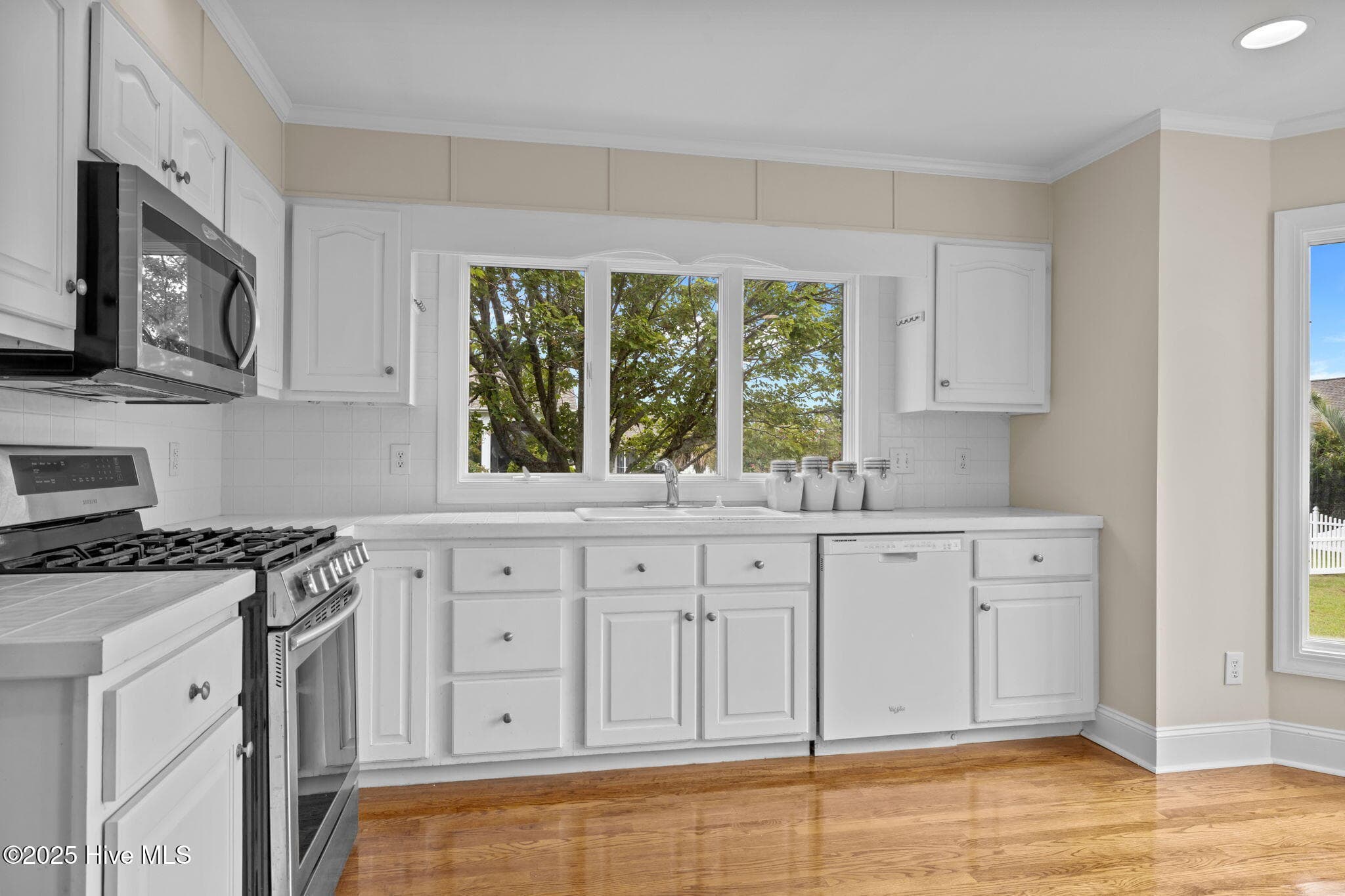 Single Family Residence at 107 Magens Way, Cedar Point, NC 28584, photo 25 of 73