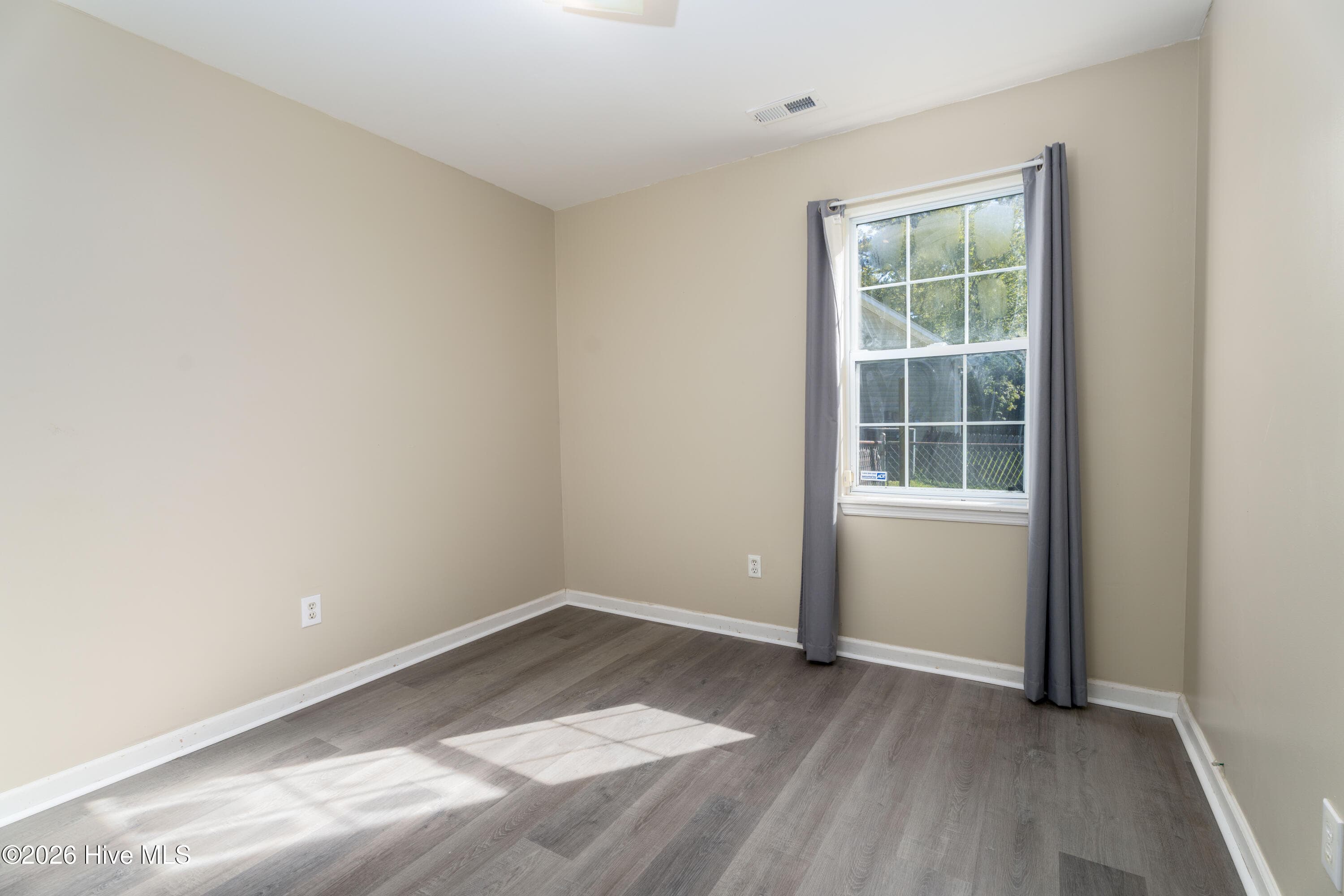 Single Family Residence at 405 Chaps Court, Jacksonville, NC 28546, photo 45 of 71
