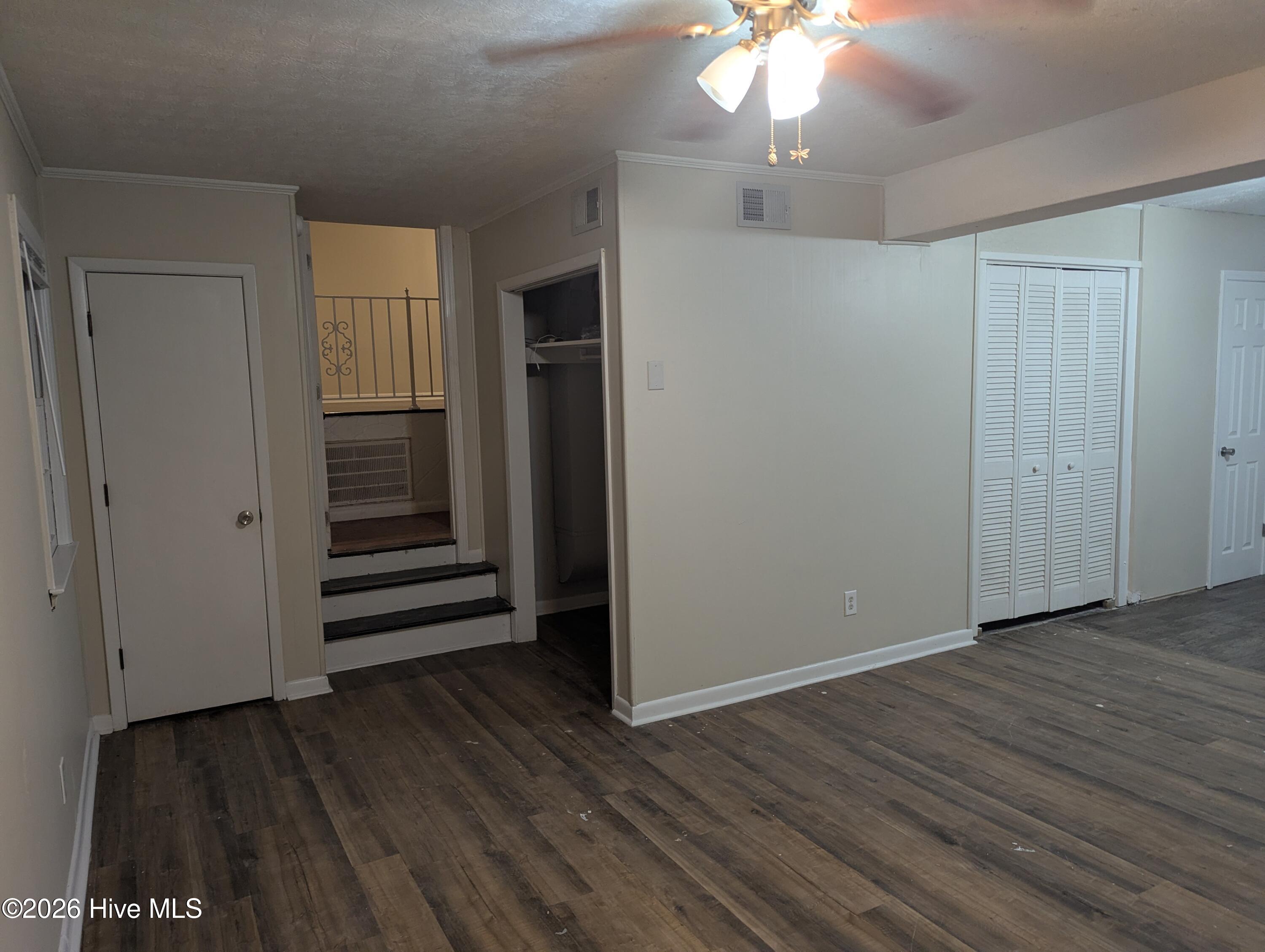 Single Family Residence at 1020 Riverside Circle, Spring Lake, NC 28390, photo 26 of 32