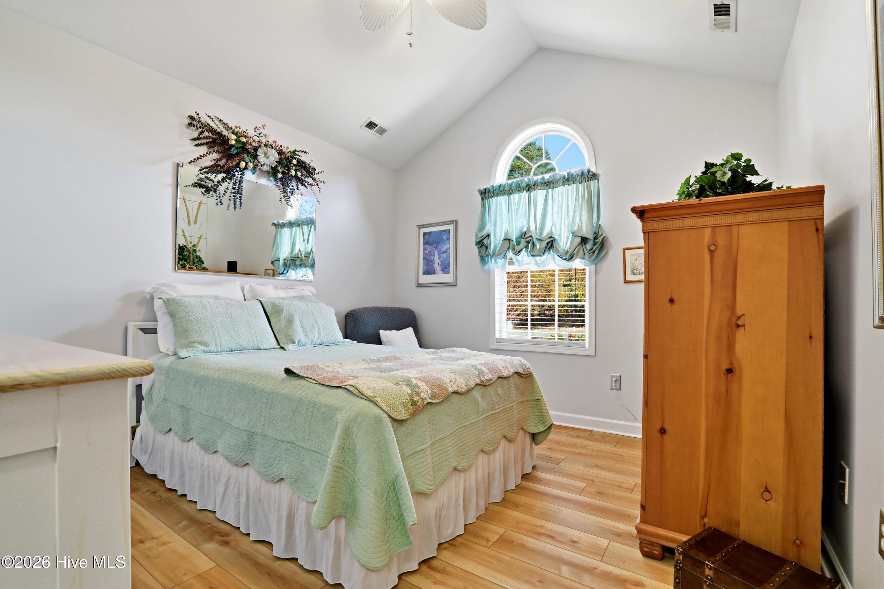 Single Family Residence at 408 N Belvedere Drive, Hampstead, NC 28443, photo 12 of 29