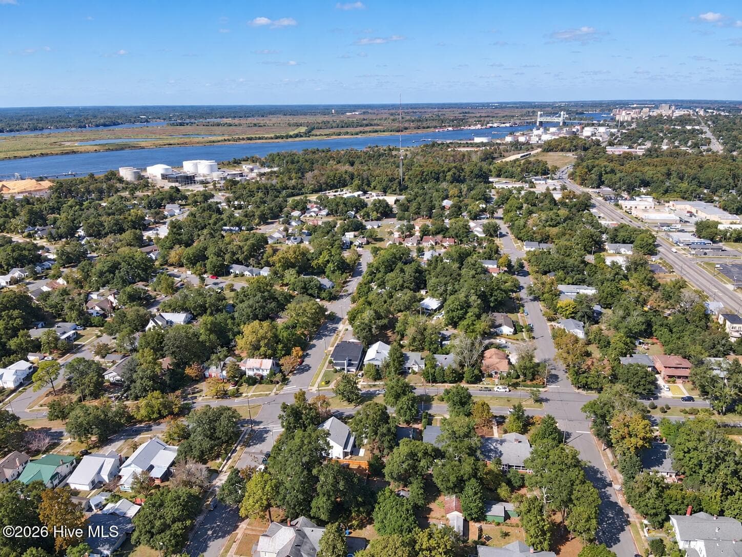 Single Family Residence at 320 Northern Boulevard, Wilmington, NC 28401, photo 86 of 159
