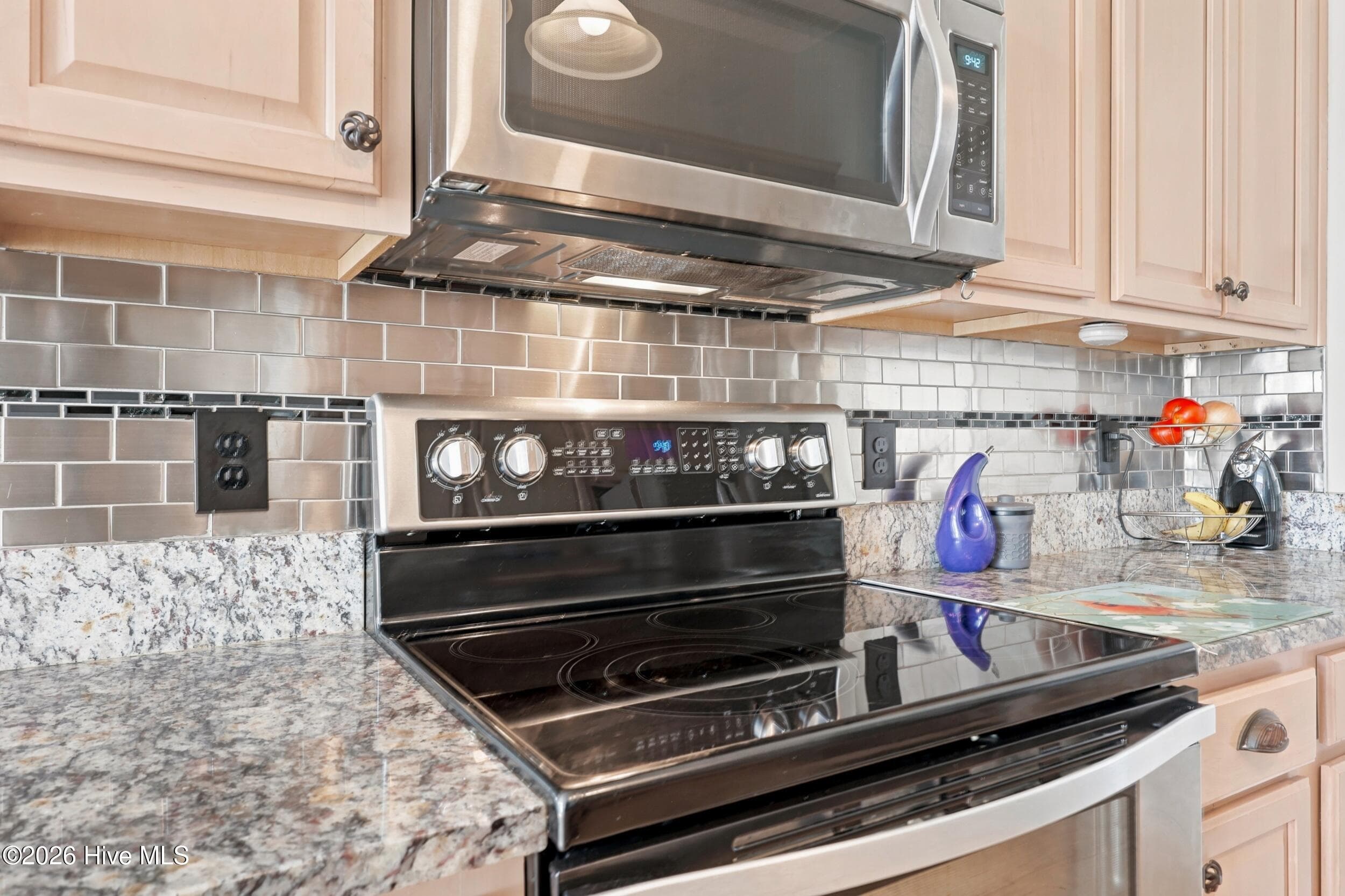 Single Family Residence at 694 Meadowbrook Lane NW, Calabash, NC 28467, photo 15 of 48