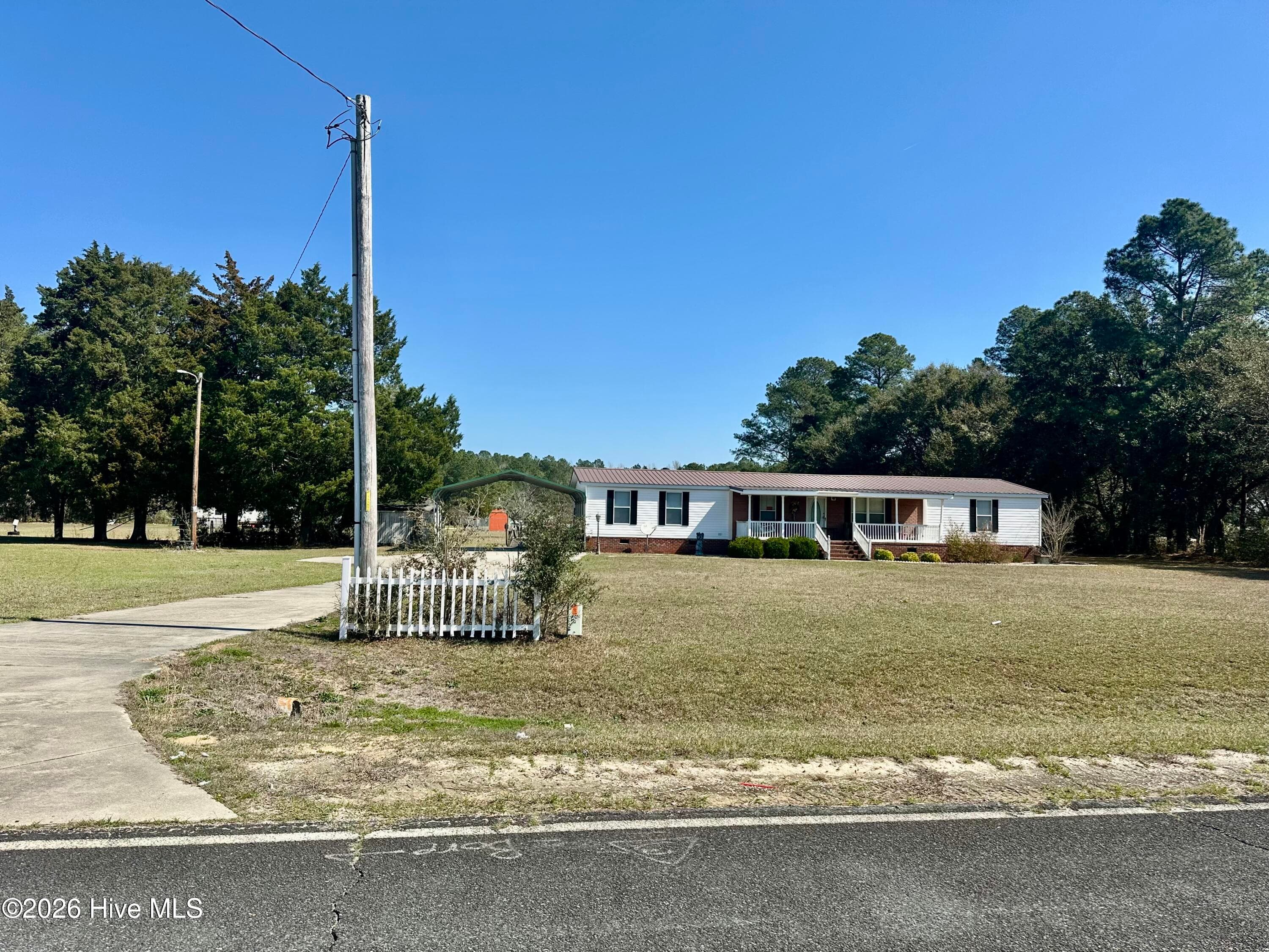 Manufactured Home at 70 Rough Horn Road, Evergreen, NC 28438, photo 30 of 30