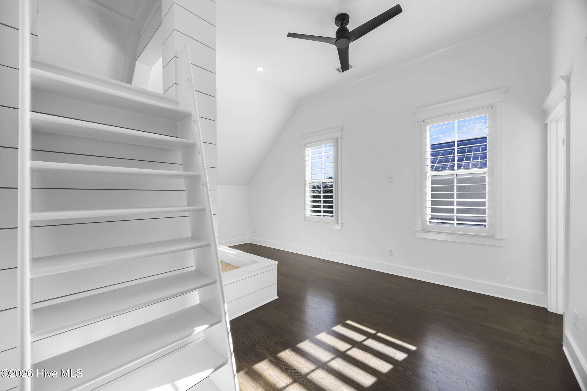 Single Family Residence at 5304 Hanahan Drive, Wilmington, NC 28403, photo 88 of 134