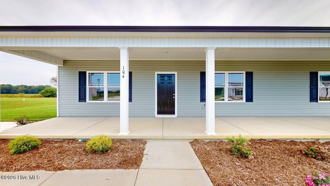 Single Family Residence at 104 Berkeley Place, Pikeville, NC 27863, photo 2 of 23