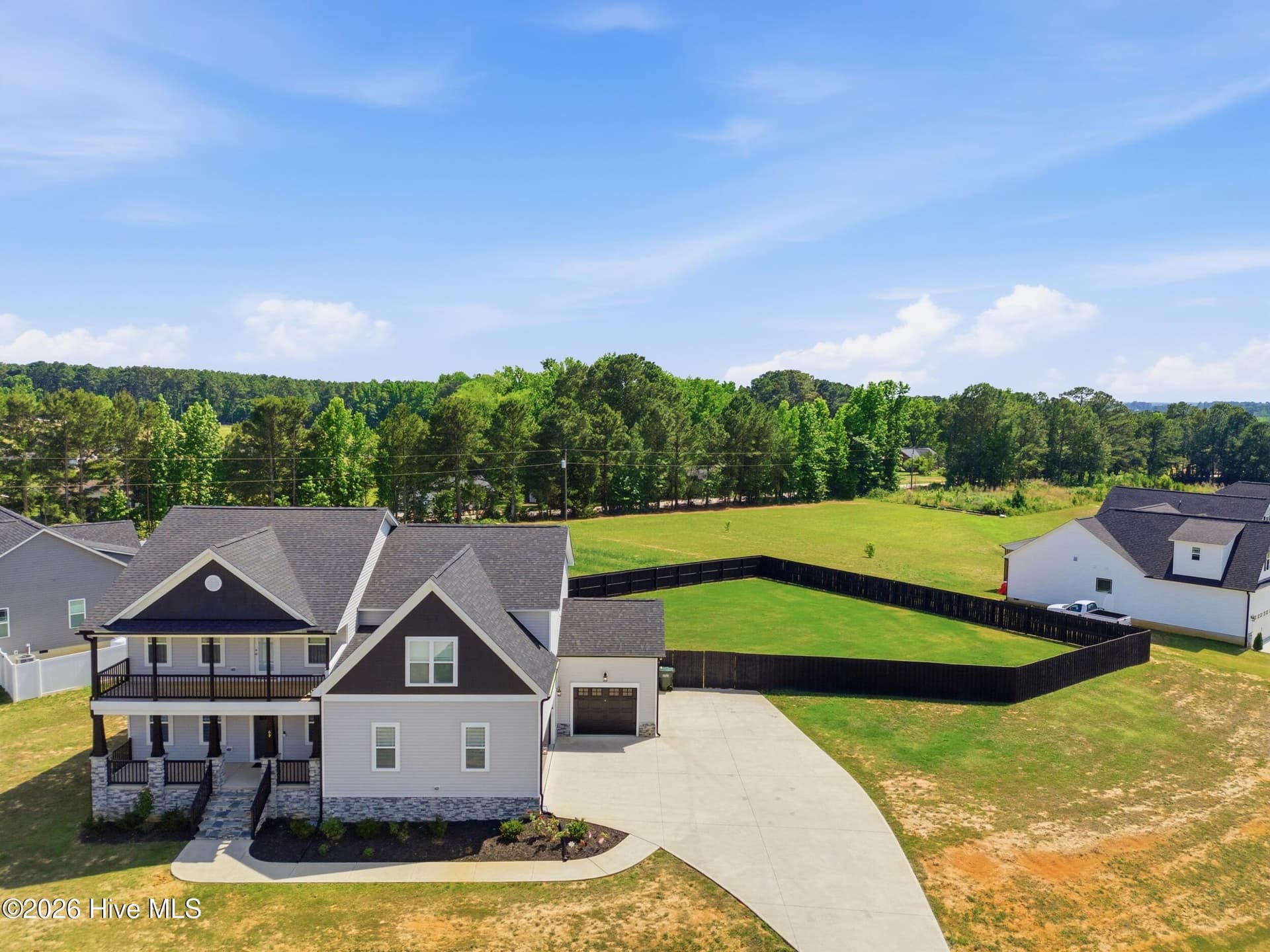 69 Red Rocks Circle, Benson, NC 27504