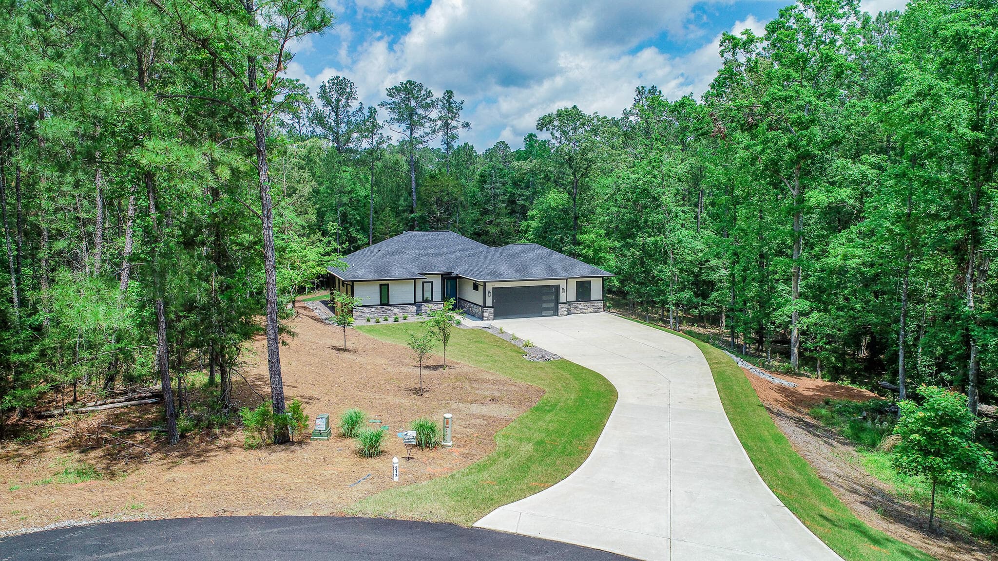 Single Family Residence at 217 Cove Point Lane Lane, McCormick, SC 29835, photo 3 of 48