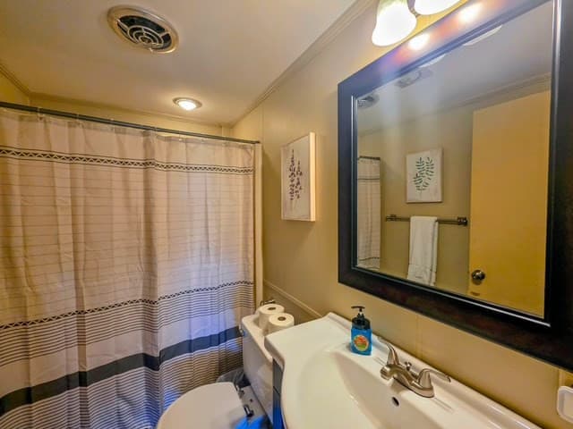 Residential at 561 Deals Gap Road, Robbinsville, NC 28713, photo 30 of 37
