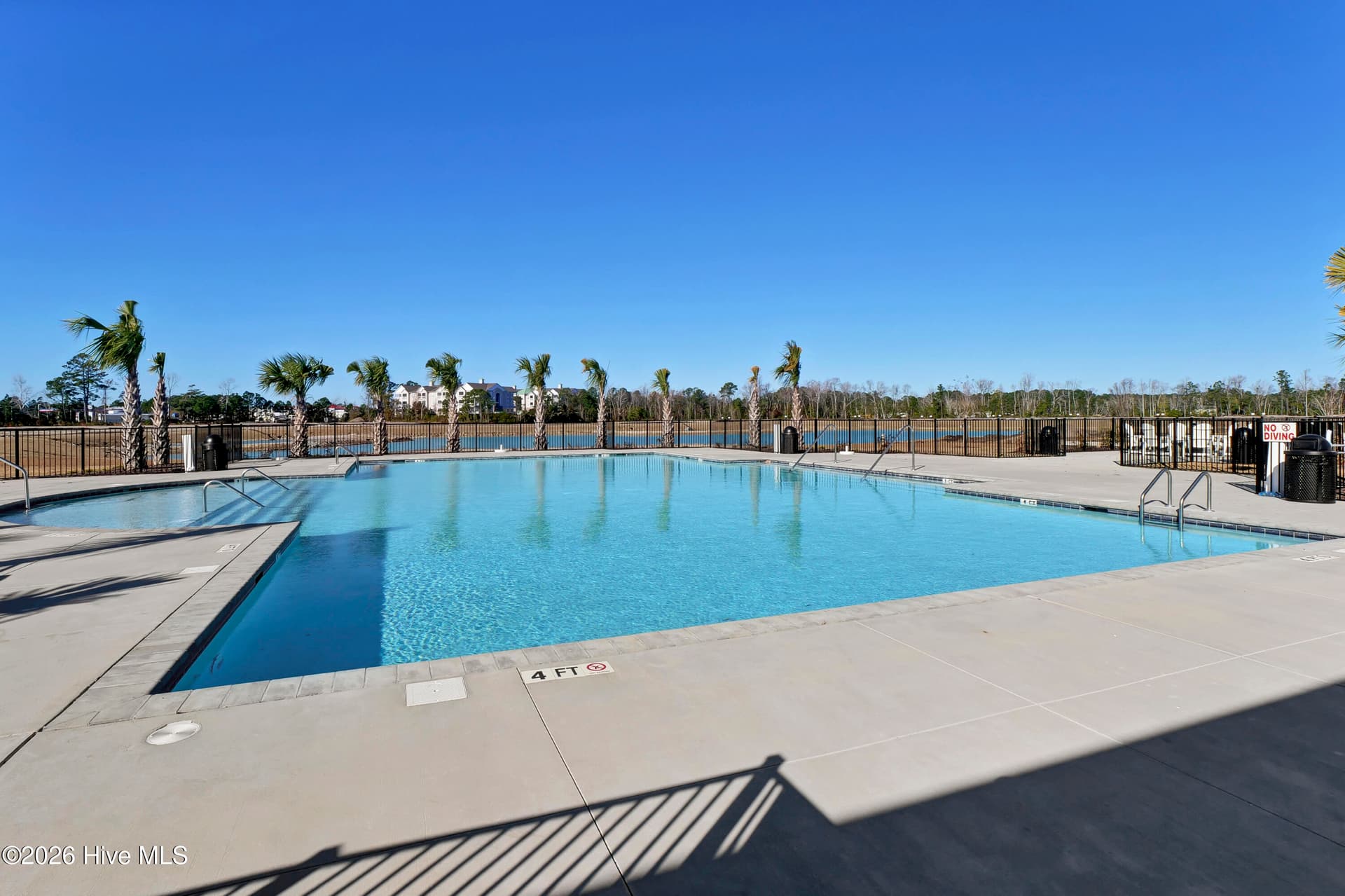 Neighborhood Pool - 512 Edgewater Way, Surf City, NC 28445
