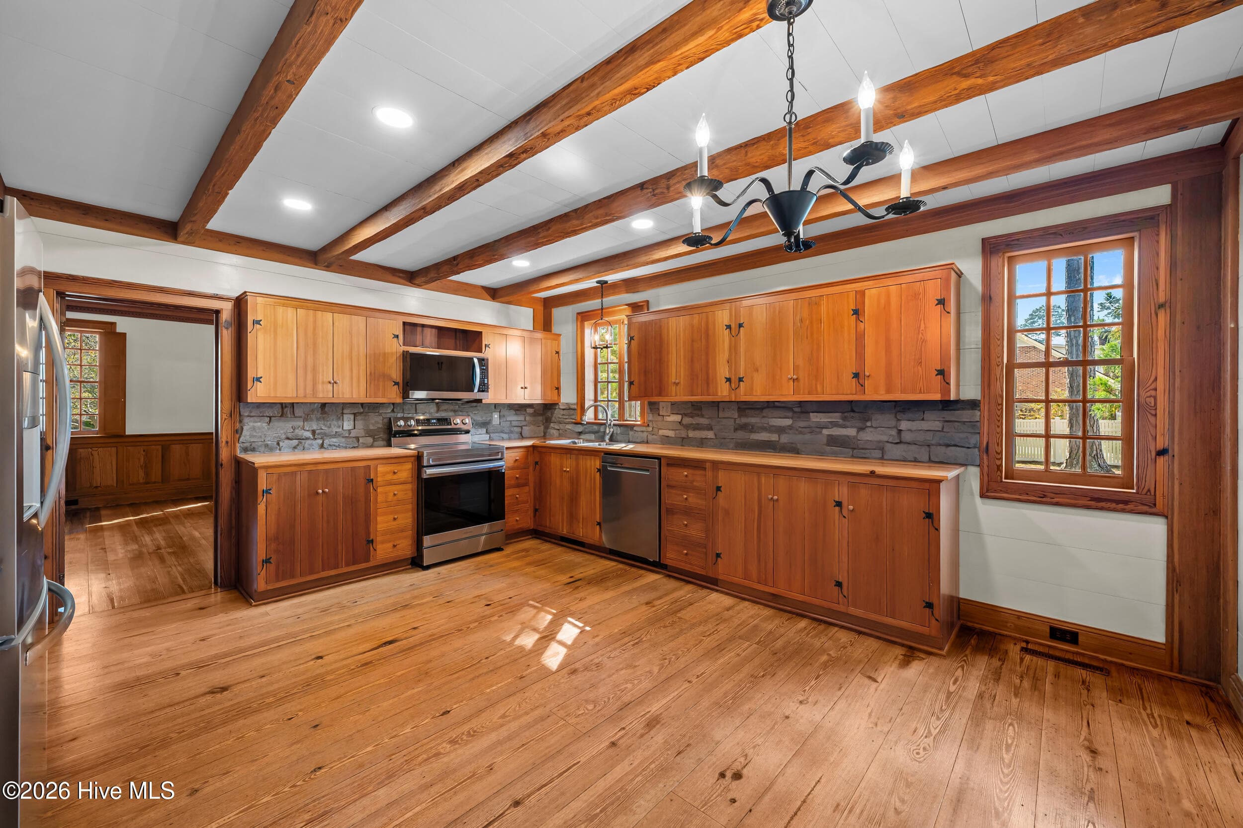 Single Family Residence at 1516 Colony Drive, Tarboro, NC 27886, photo 12 of 49