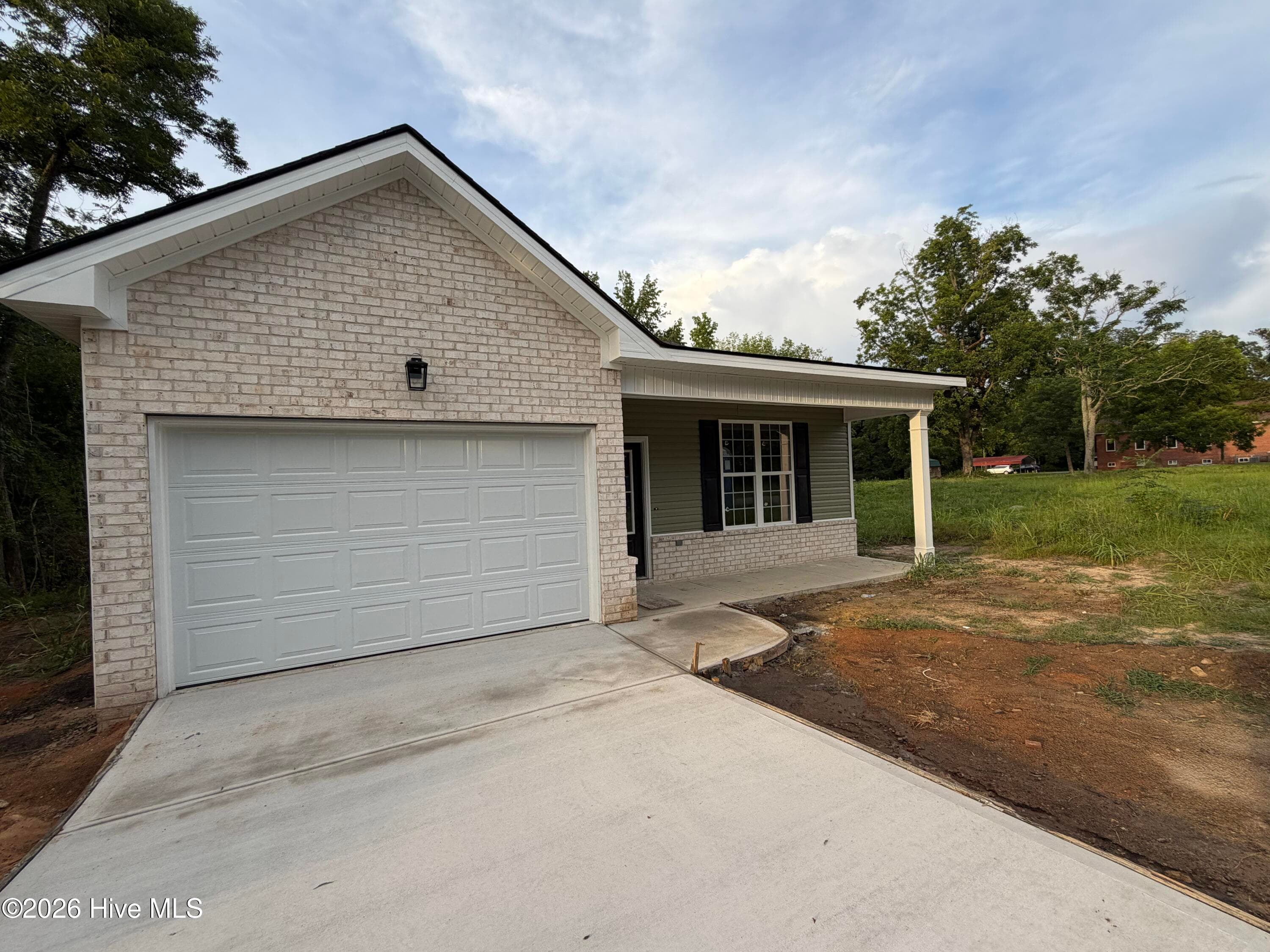 Single Family Residence at 596 O Neal Street, Thomson, GA 30824, photo 7 of 63