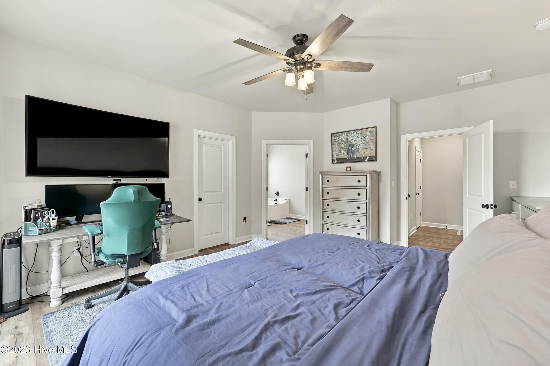 Single Family Residence at 121 Serene Way, Moyock, NC 27958, photo 24 of 61