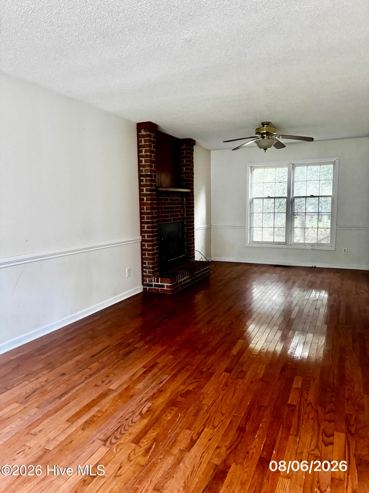 Single Family Residence at 151 Raintree Circle, Jacksonville, NC 28540, photo 6 of 37