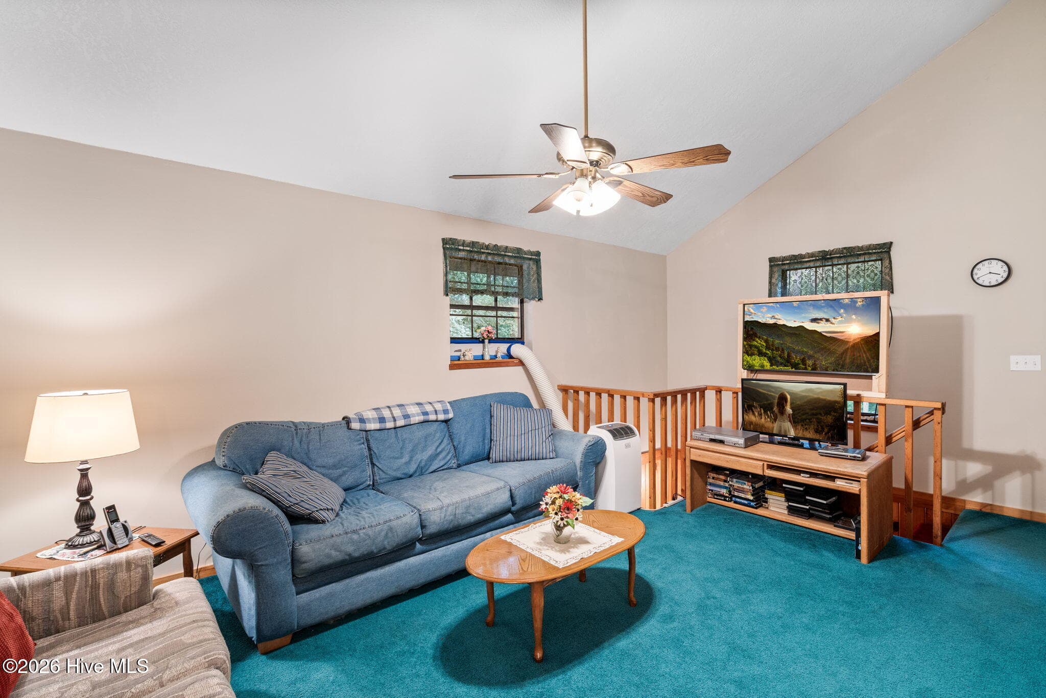 Single Family Residence at 910 Laurel Branch Road, Murphy, NC 28906, photo 2 of 2
