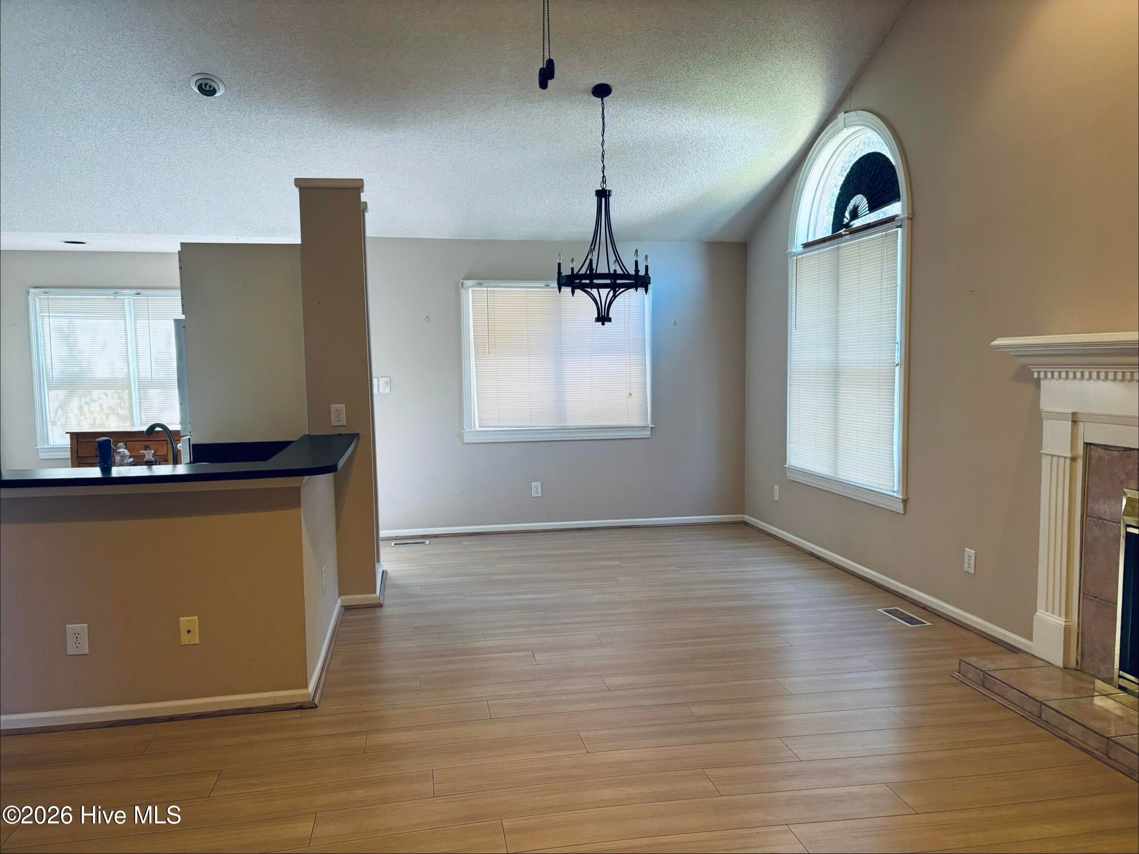 Single Family Residence at 614 Player Court, Jacksonville, NC 28540, photo 6 of 21