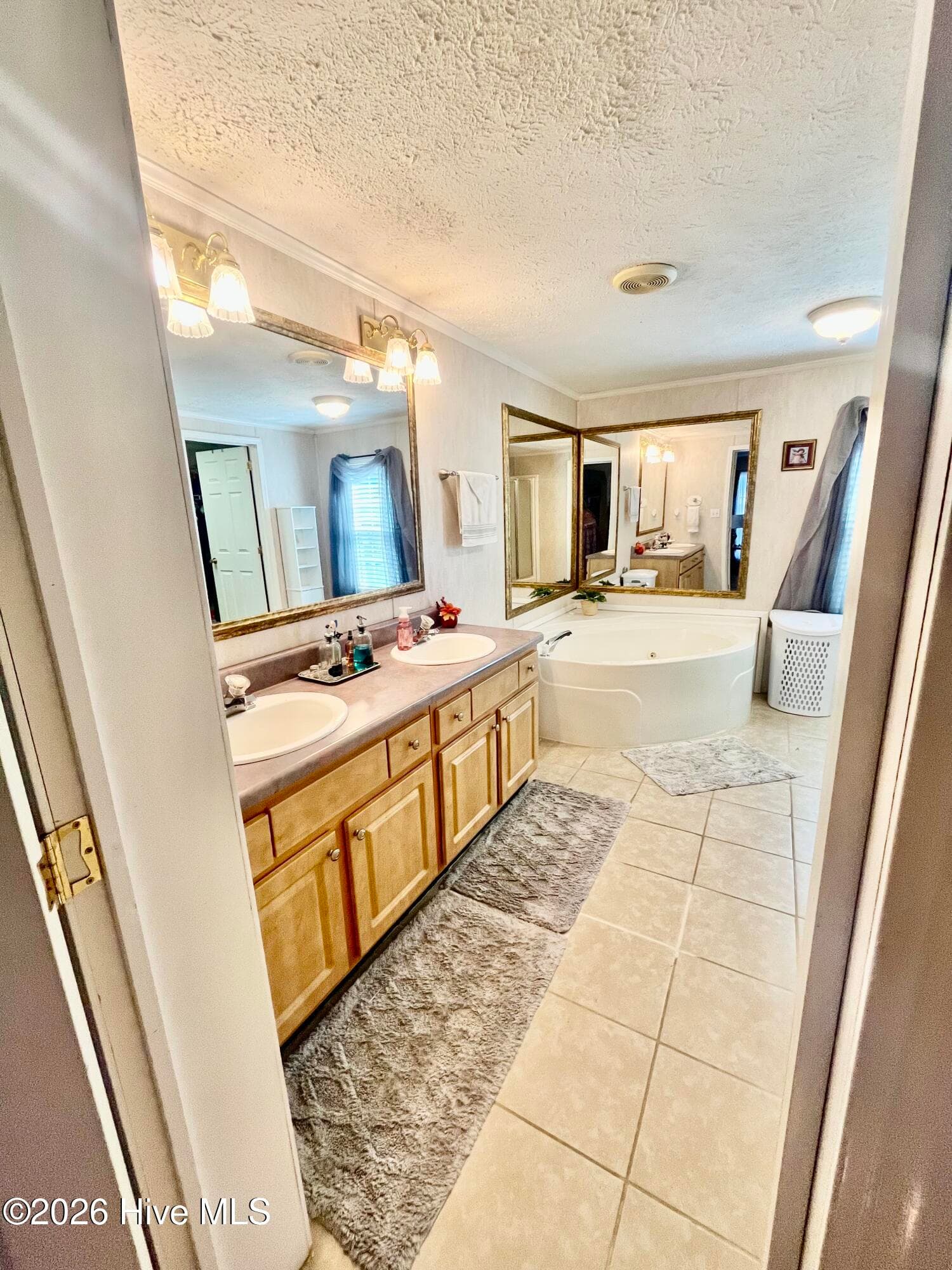 Manufactured Home at 95 Live Oak Court, Kenly, NC 27542, photo 29 of 34