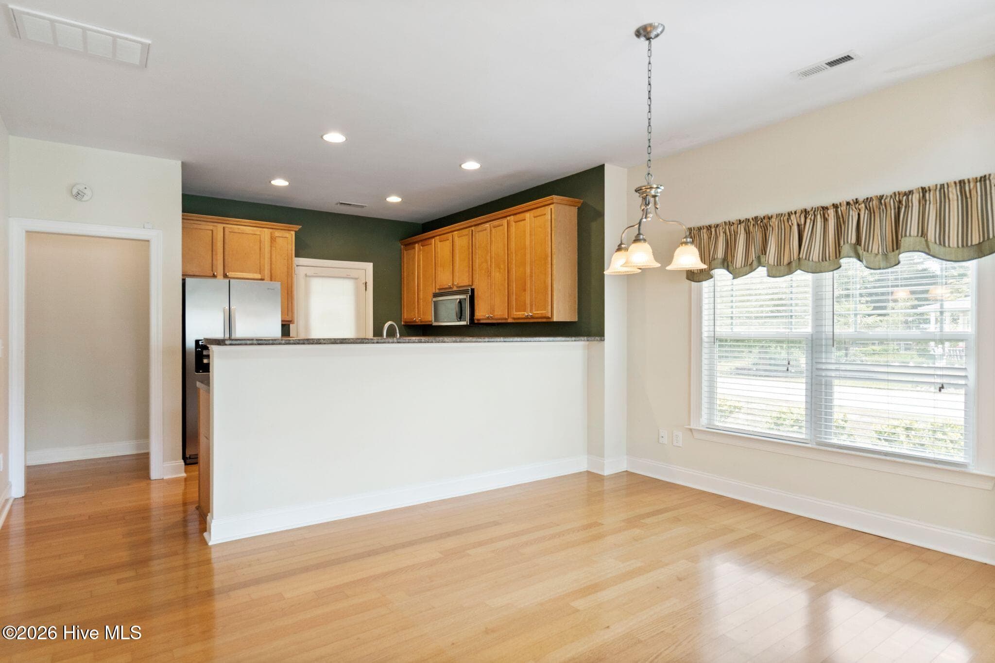 Townhouse at 100 Painted Bunting Court, Hampstead, NC 28443, photo 17 of 58