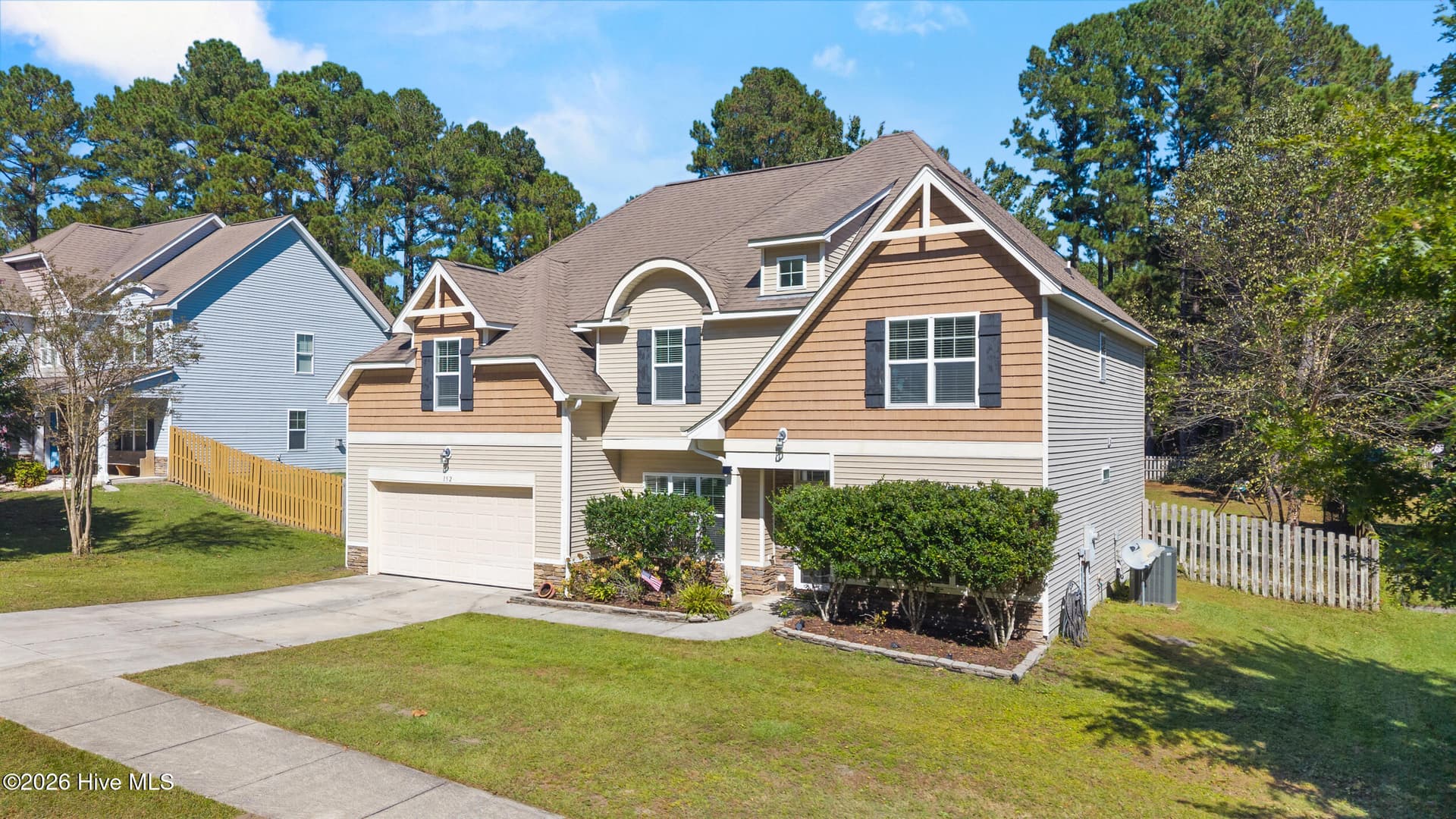 Single Family Residence at 152 Cornel Lane, Hampstead, NC 28443, photo 2 of 67