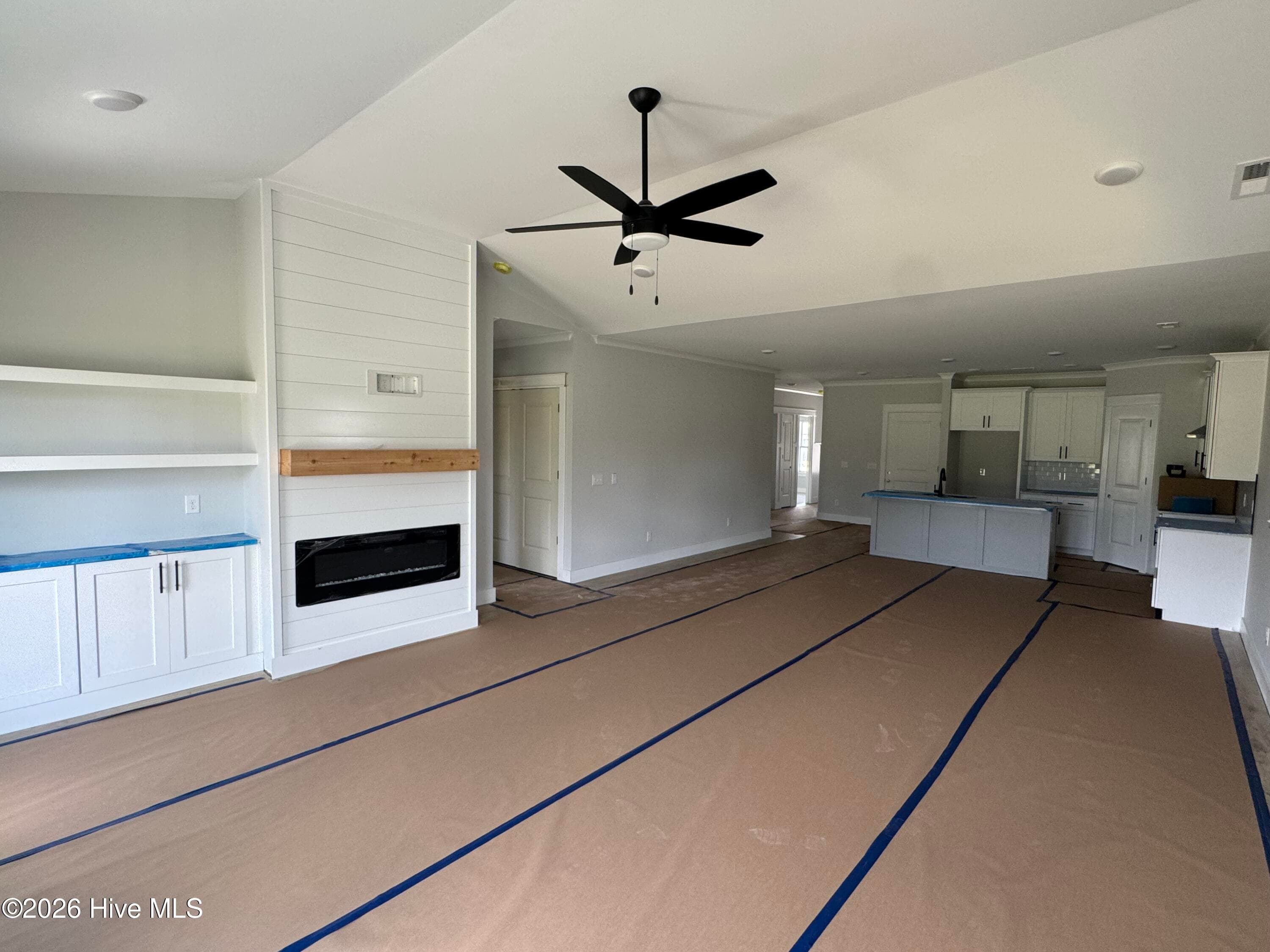 Single Family Residence at 2042 Greenside Manor Drive SW, Ocean Isle Beach, NC 28469, photo 11 of 15