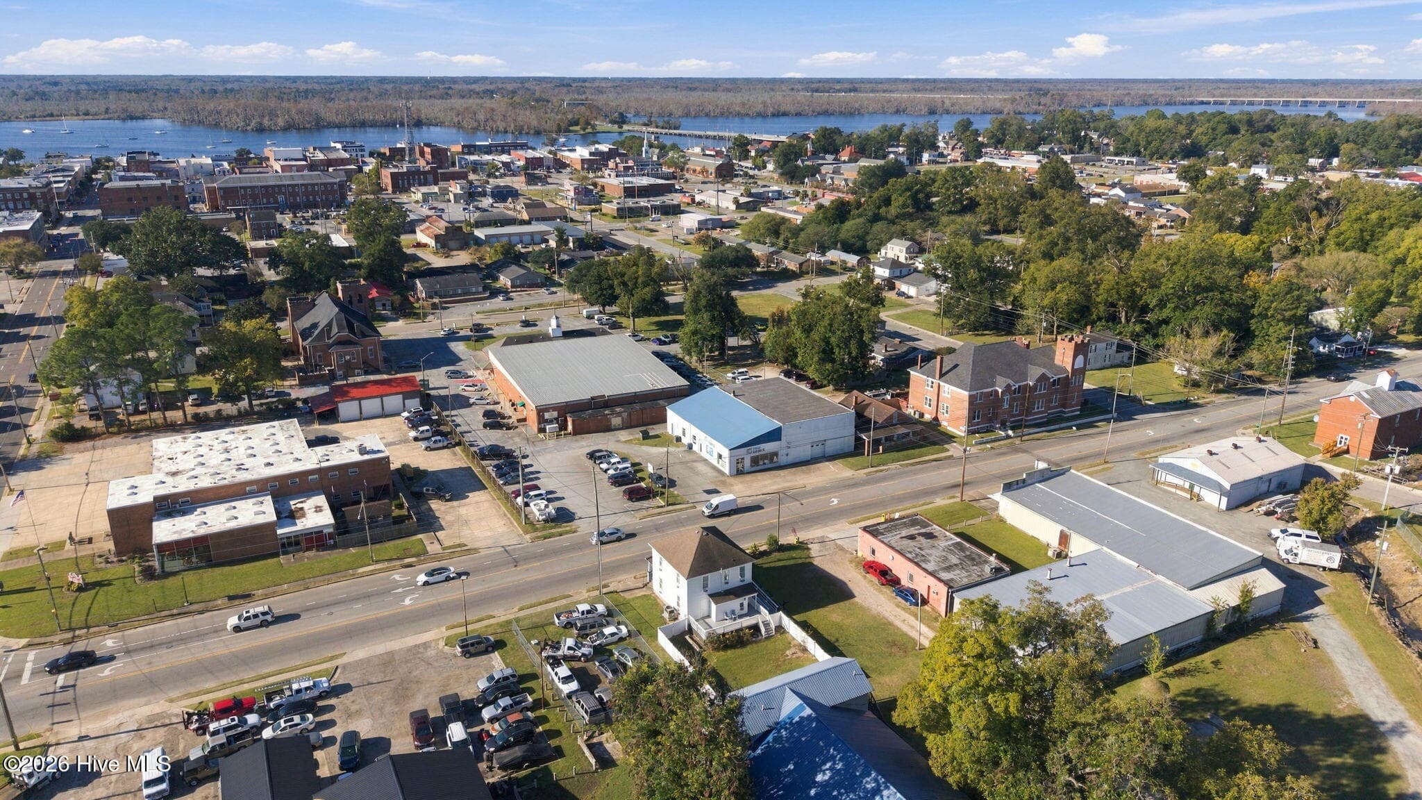 Business at 122 W 5th Street, Washington, NC 27889, photo 68 of 81