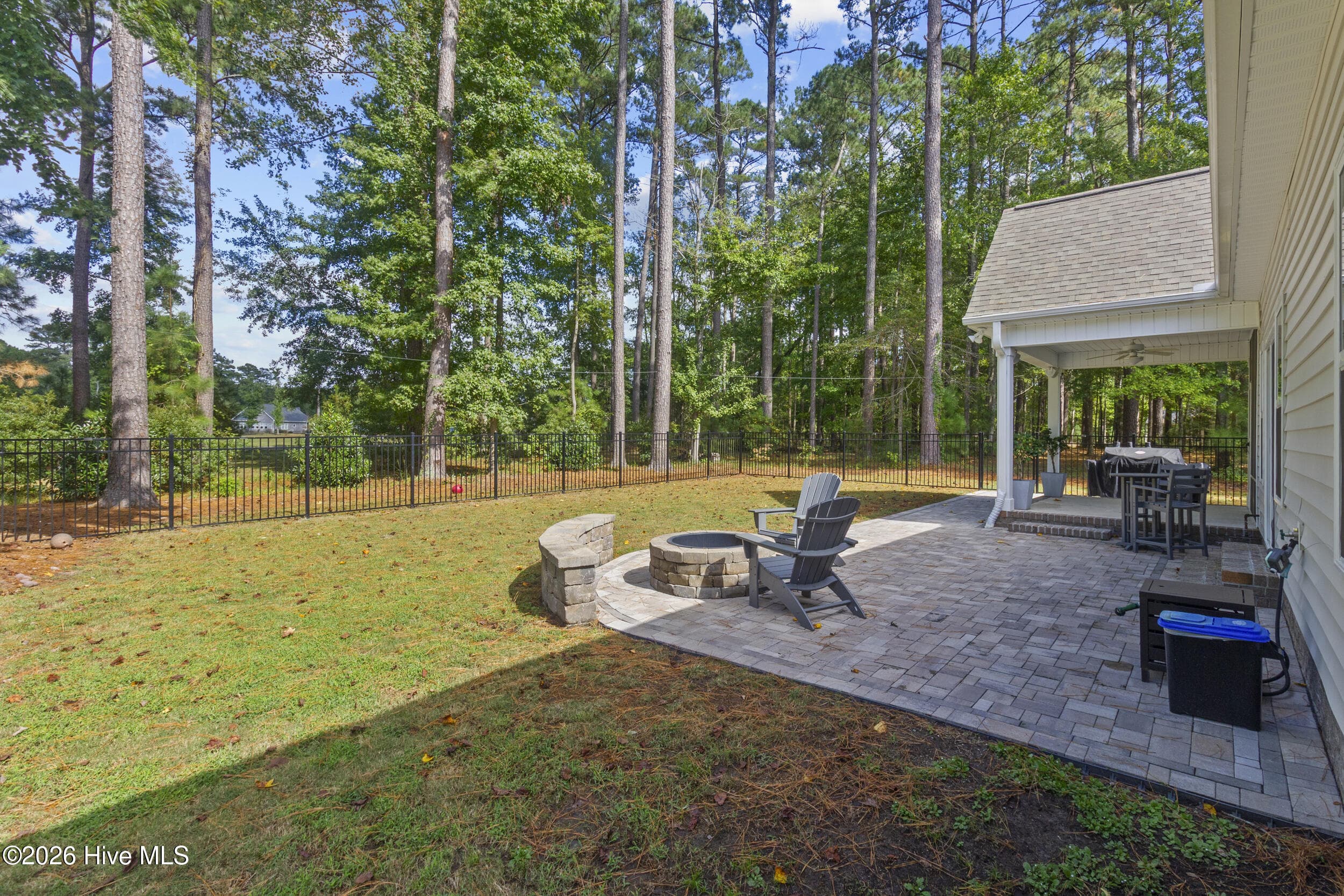Single Family Residence at 3709 Viridian Trace, New Bern, NC 28562, photo 36 of 50