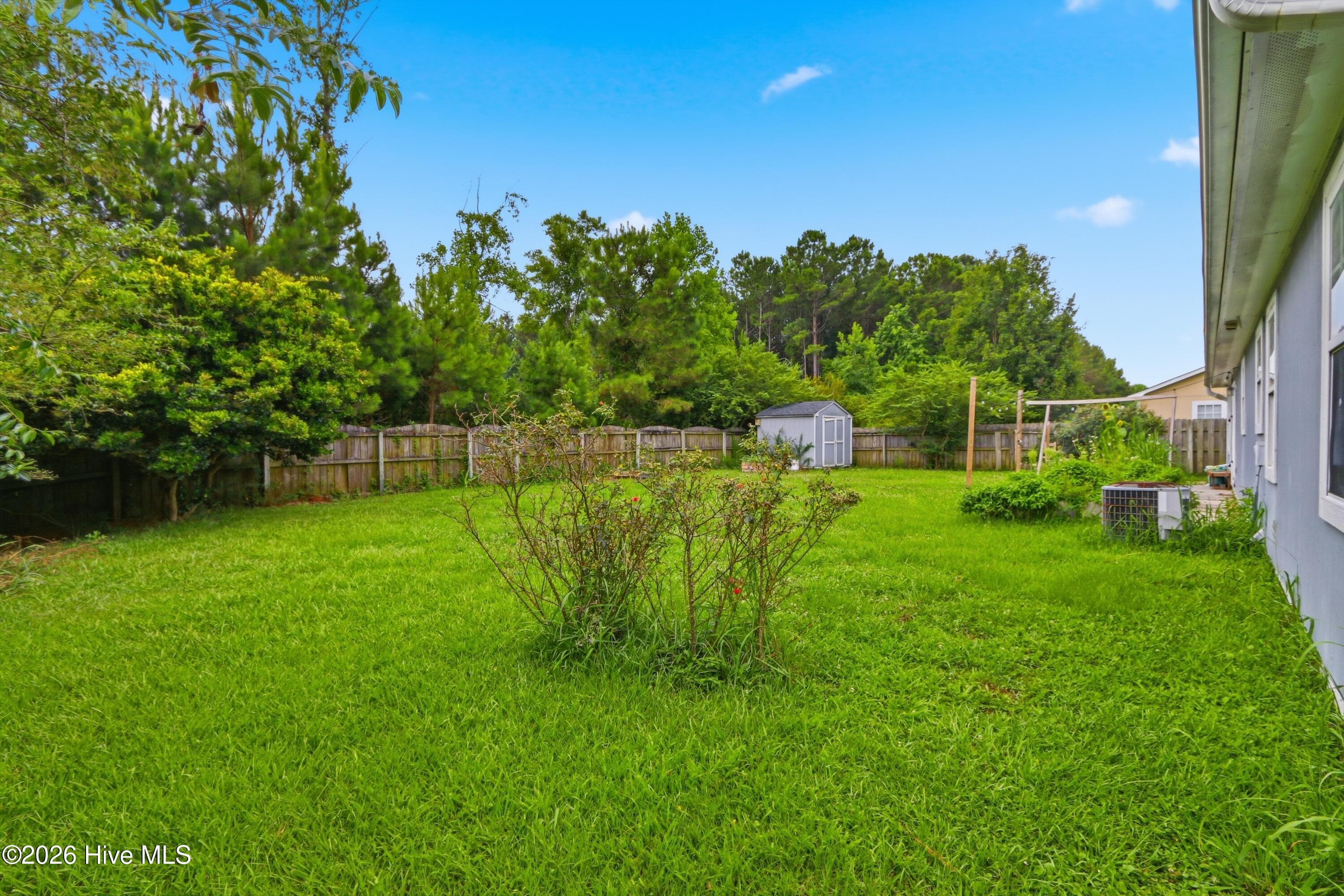 Single Family Residence at 115 Daphne Drive, Hubert, NC 28539, photo 33 of 34
