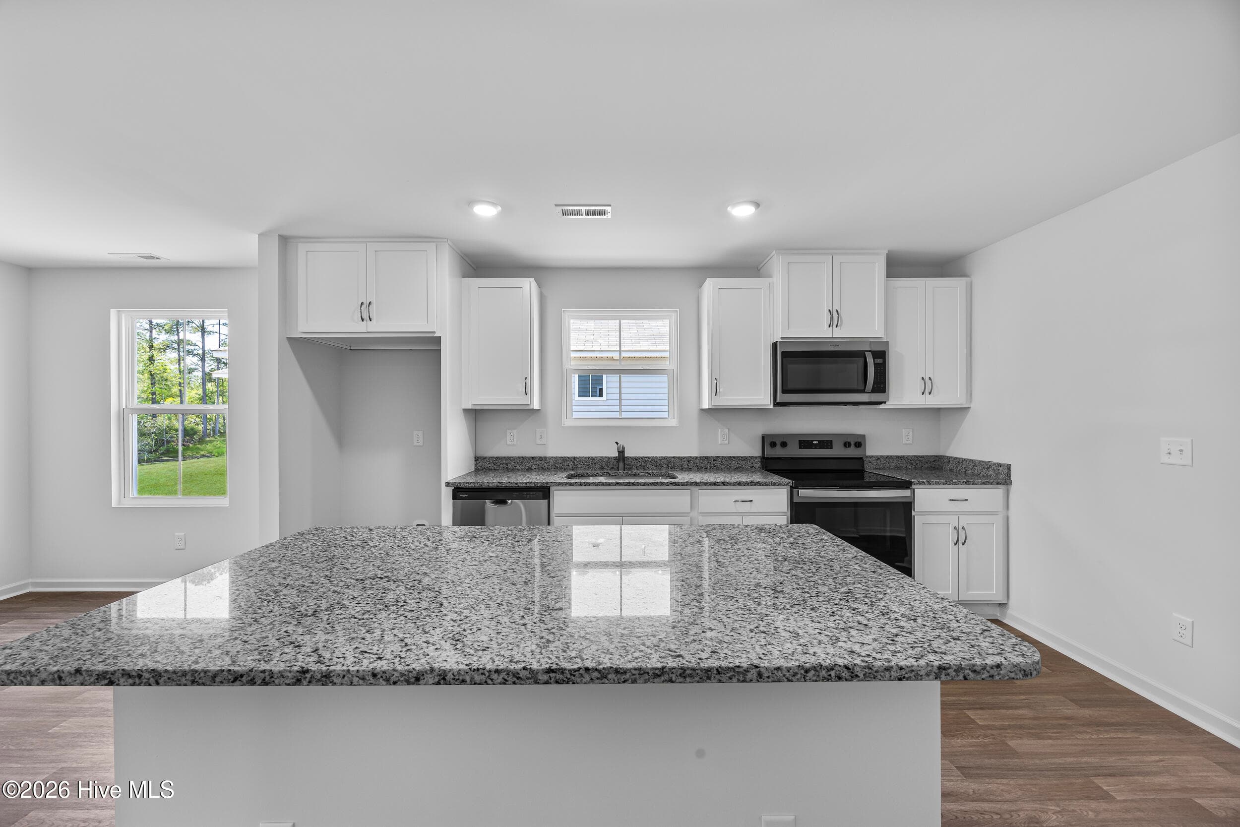 Single Family Residence at 181 Brookfield Branch Road 12, Hampstead, NC 28443, photo 11 of 38