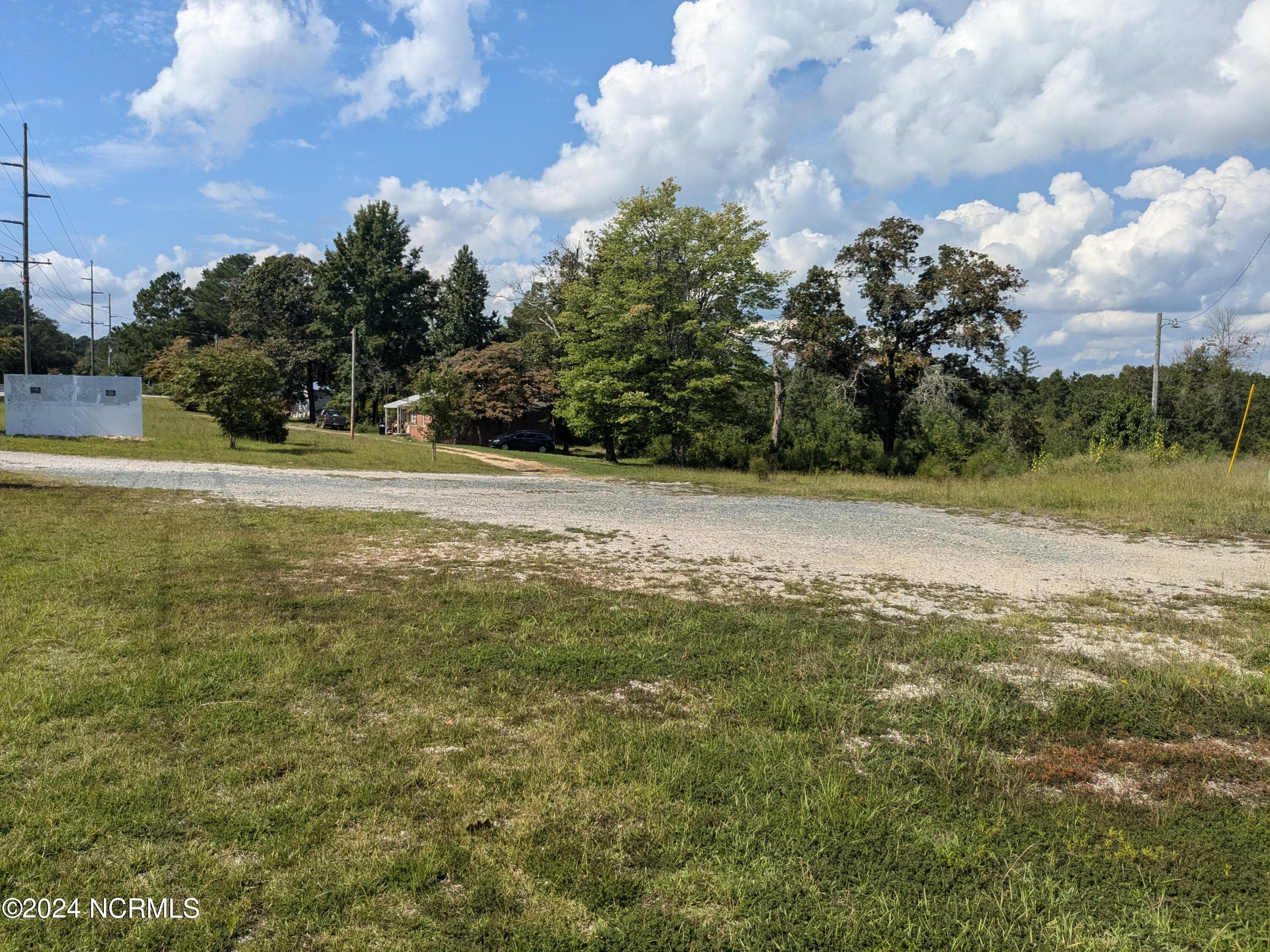 945 Nc 24, Cameron, NC 28326
