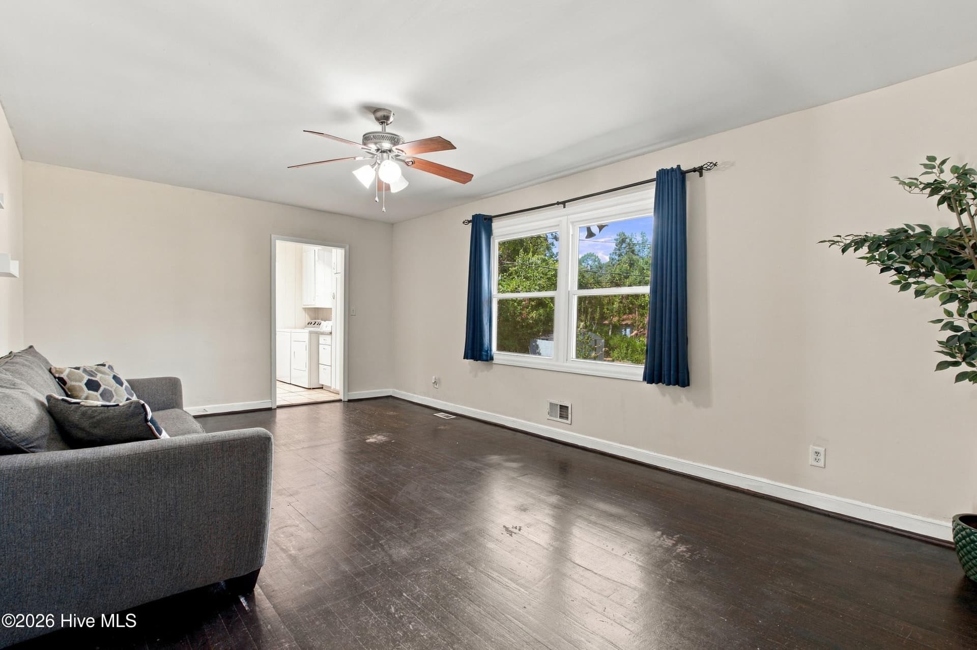 Den - 825 Greenlawn Drive, Columbia, SC 29209