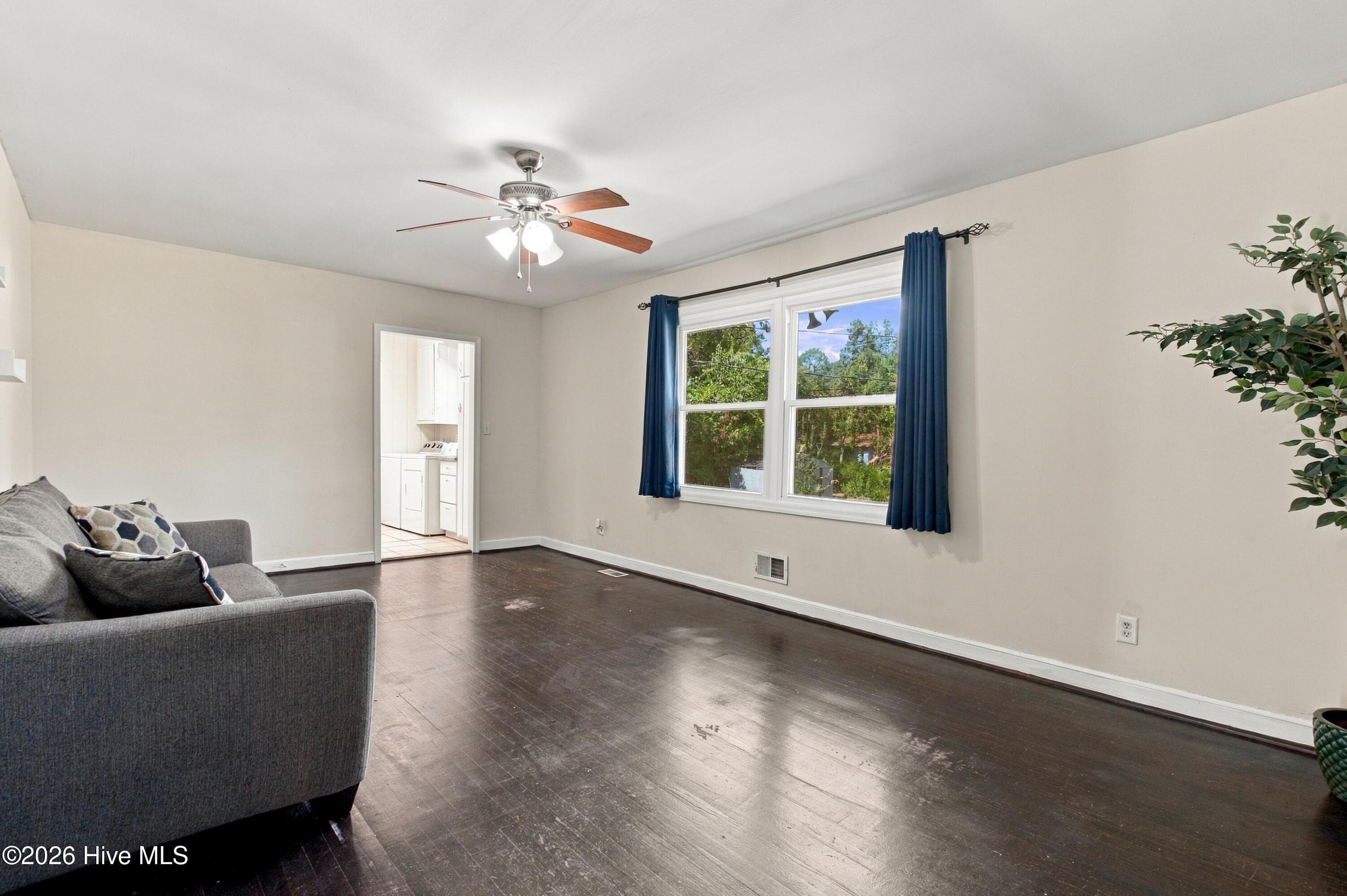 Den - 825 Greenlawn Drive, Columbia, SC 29209