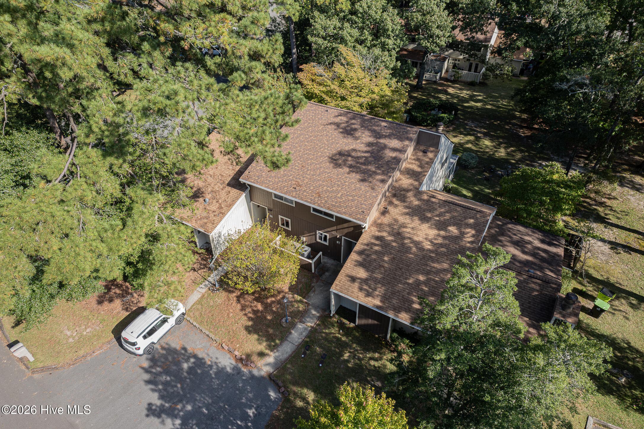 Townhouse at 97 Quarterdeck, New Bern, NC 28562, photo 59 of 71