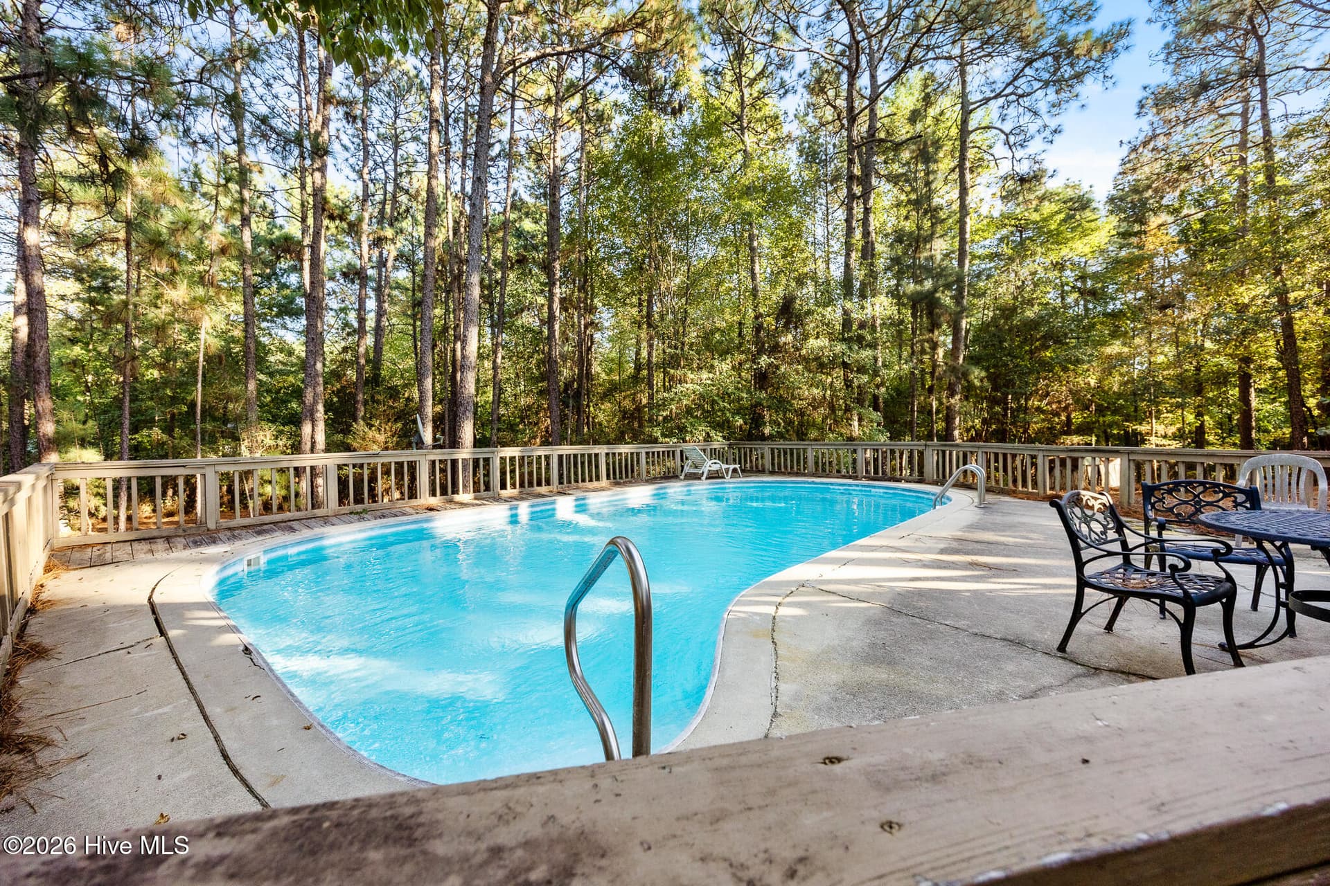 Manufactured Home at 109 Pinewood Drive, West End, NC 27376, photo 4 of 24